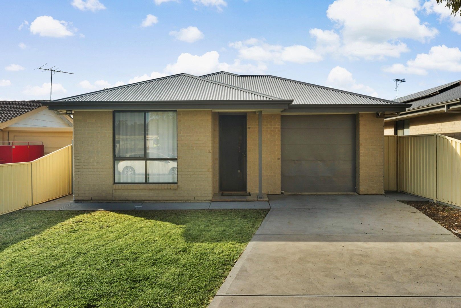 3 bedrooms House in 19 Acacia Road MORPHETT VALE SA, 5162