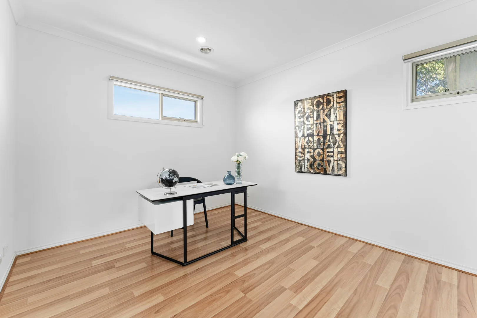 Additional image 5 of 2/16 Kennaugh Street, Oakleigh East VIC 3166