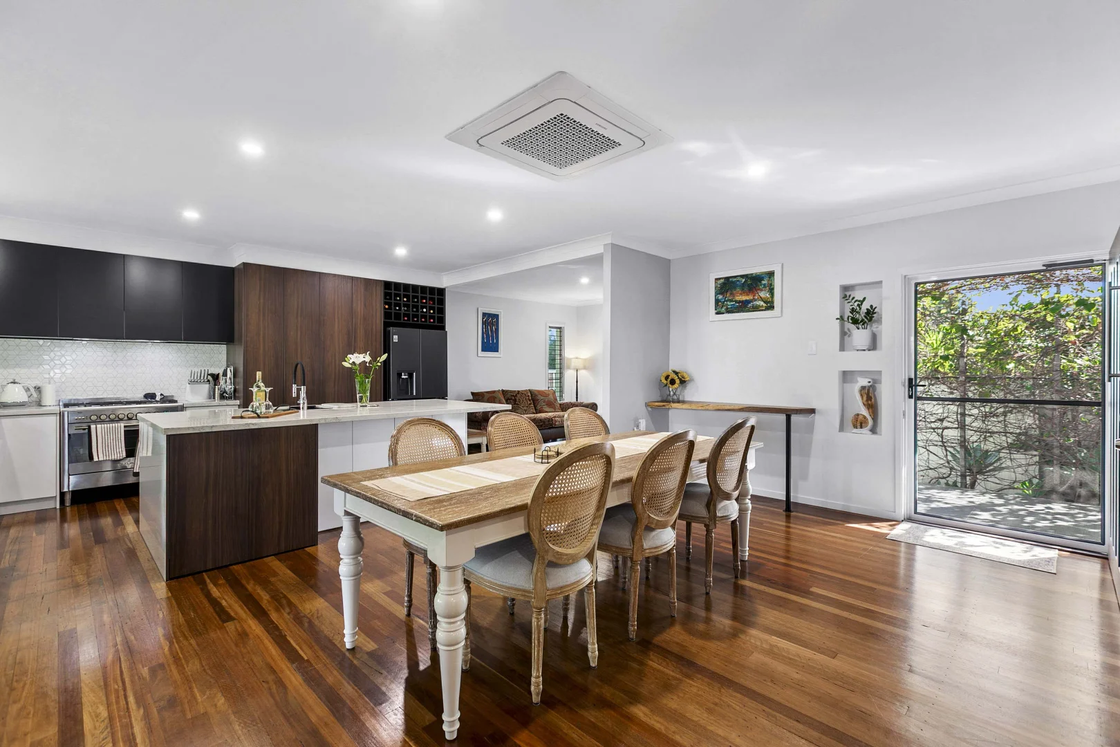 Additional image 3 of 269 Torquay Terrace, Torquay QLD 4655