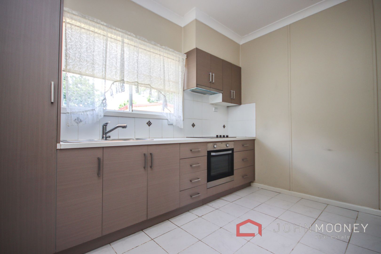 3 Gowrie Parade, Mount Austin NSW 2650 House For Rent Domain