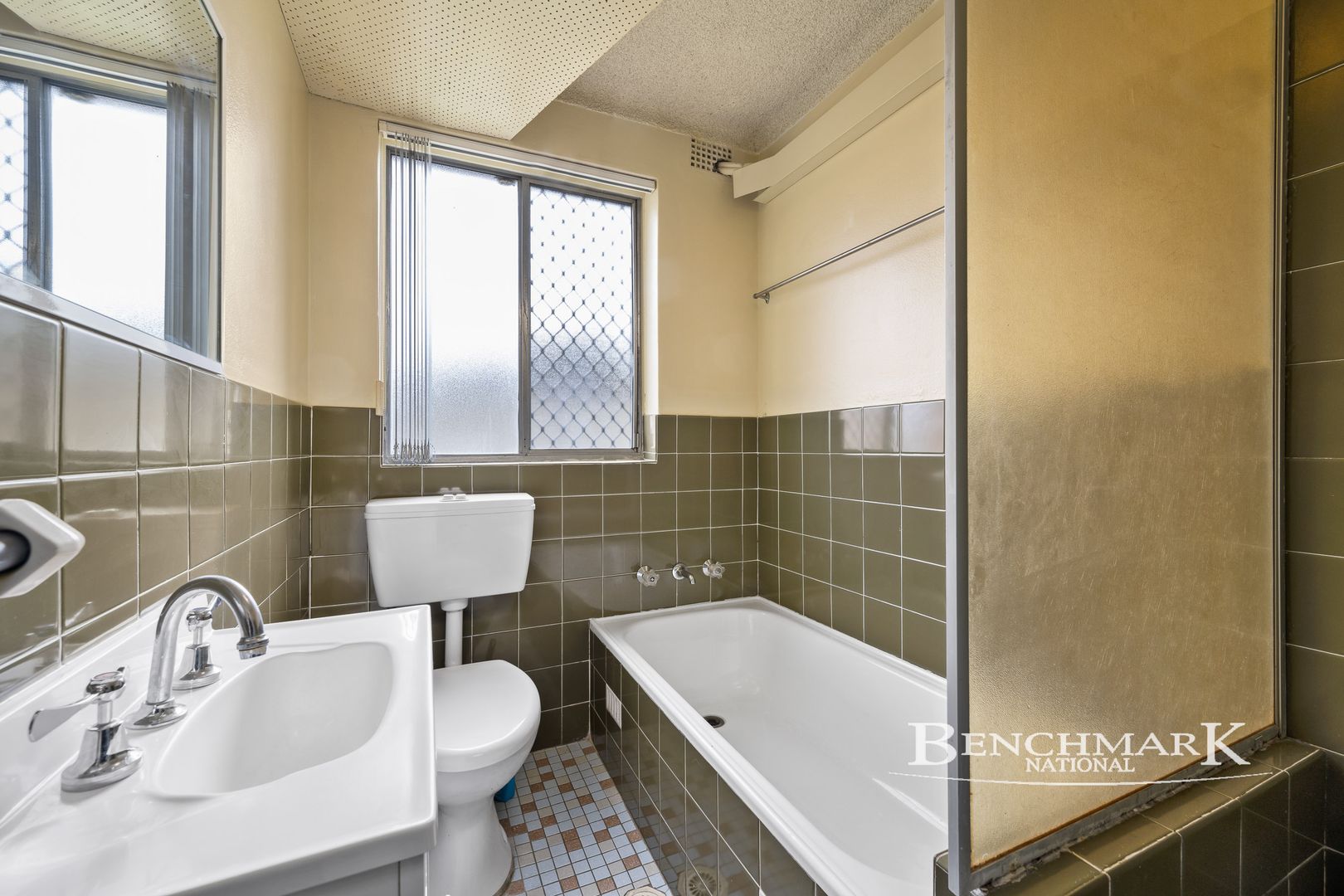 8/12-14 Market Street, Moorebank NSW 2170, Image 2