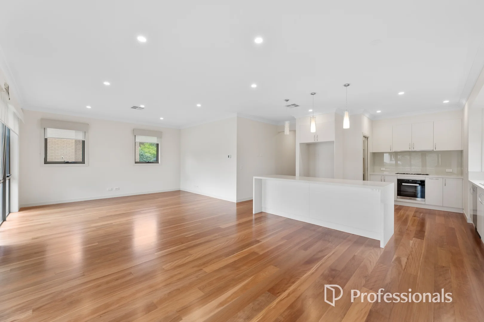 Additional image 2 of 6A Mcleod Place, Mount Waverley VIC 3149