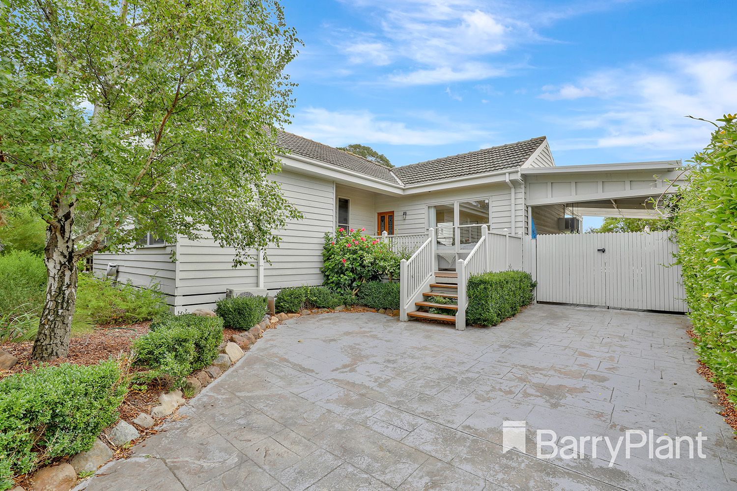 4 bedrooms House in 57 Latrobe Street CHELTENHAM VIC, 3192