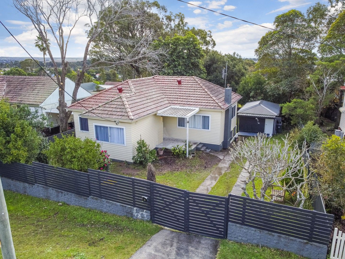 Birmingham Gardens NSW 2287 4 beds house for Sale, 749,000