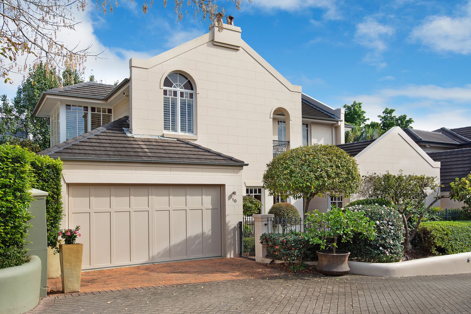 3 bedrooms House in 10 Stack Street BALMAIN EAST NSW, 2041