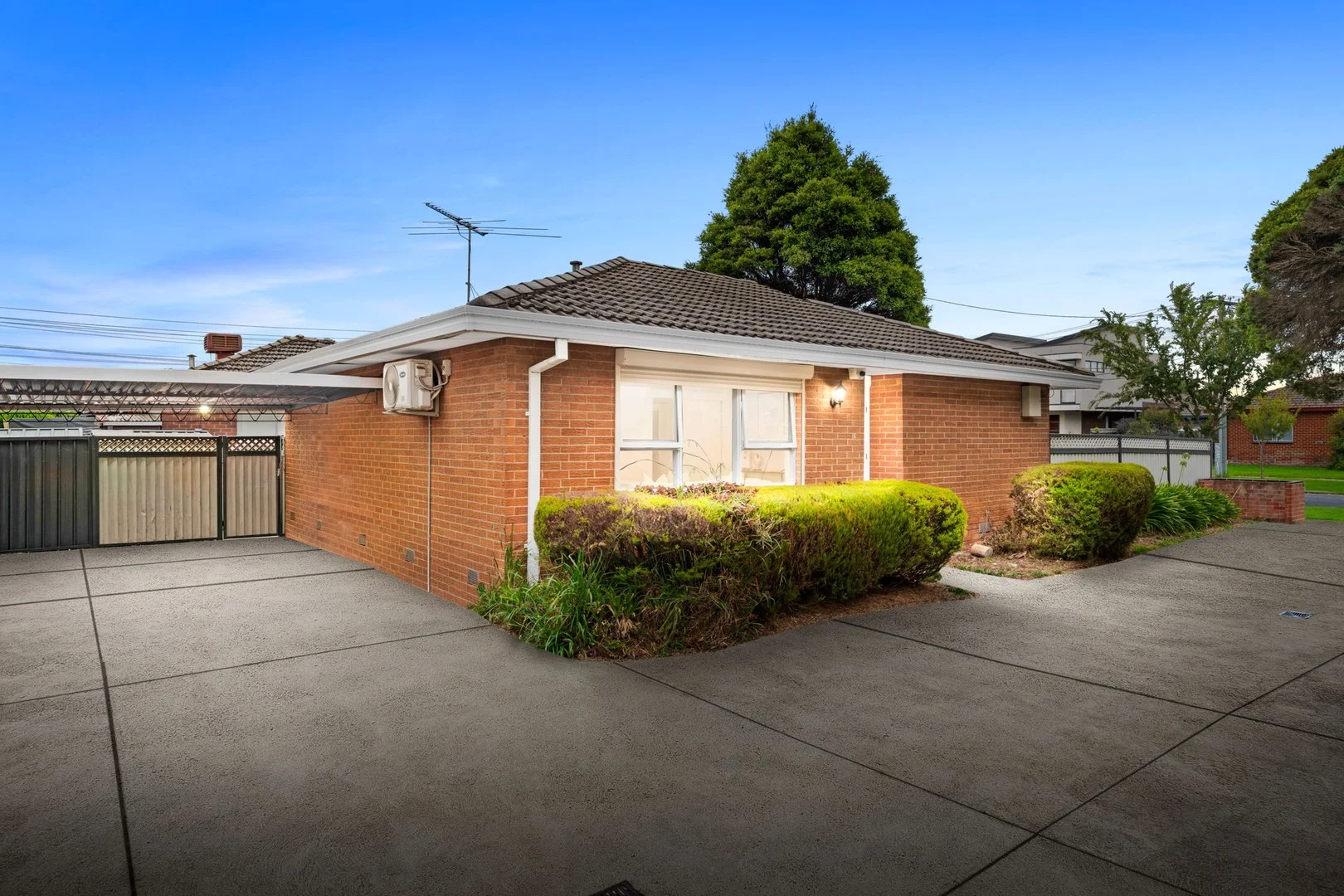1/14 Milton Avenue, Clayton South VIC 3169