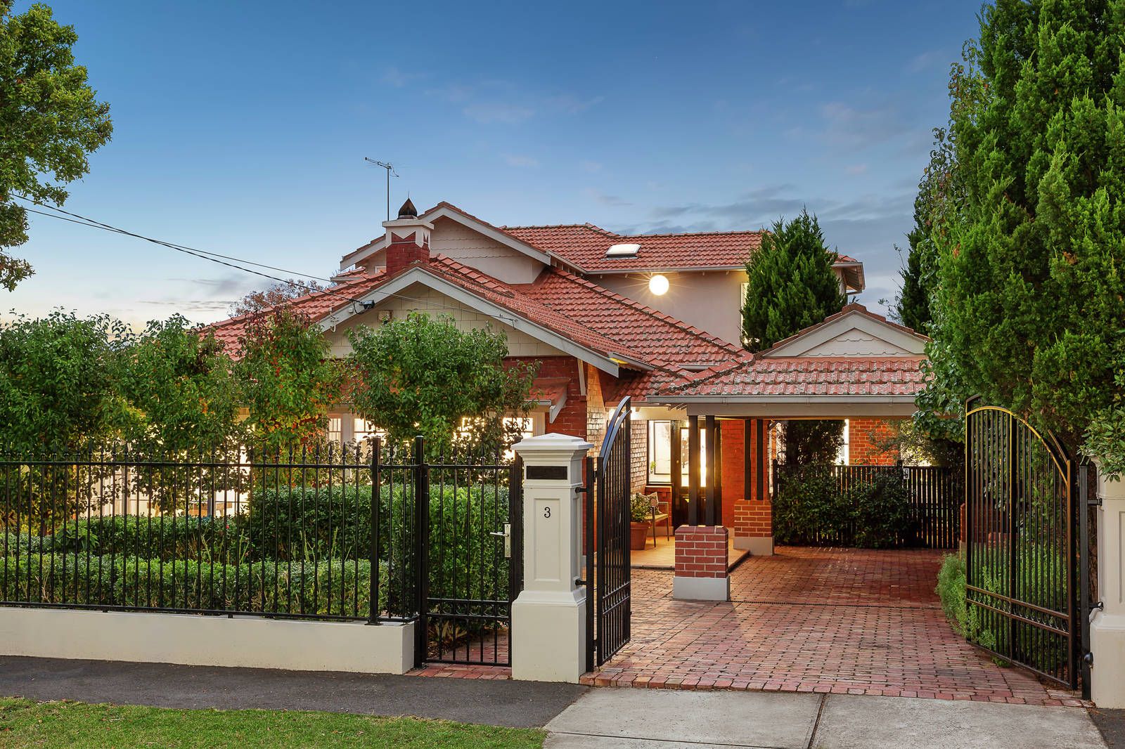 3 Maysbury Avenue, Brighton VIC 3186, Image 0