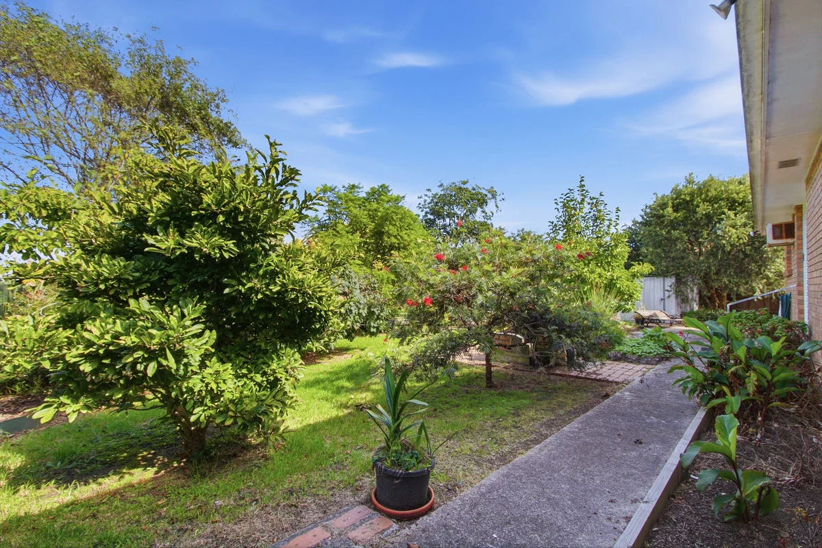 Additional image 14 of 6 Clematis Court, Lakes Entrance VIC 3909