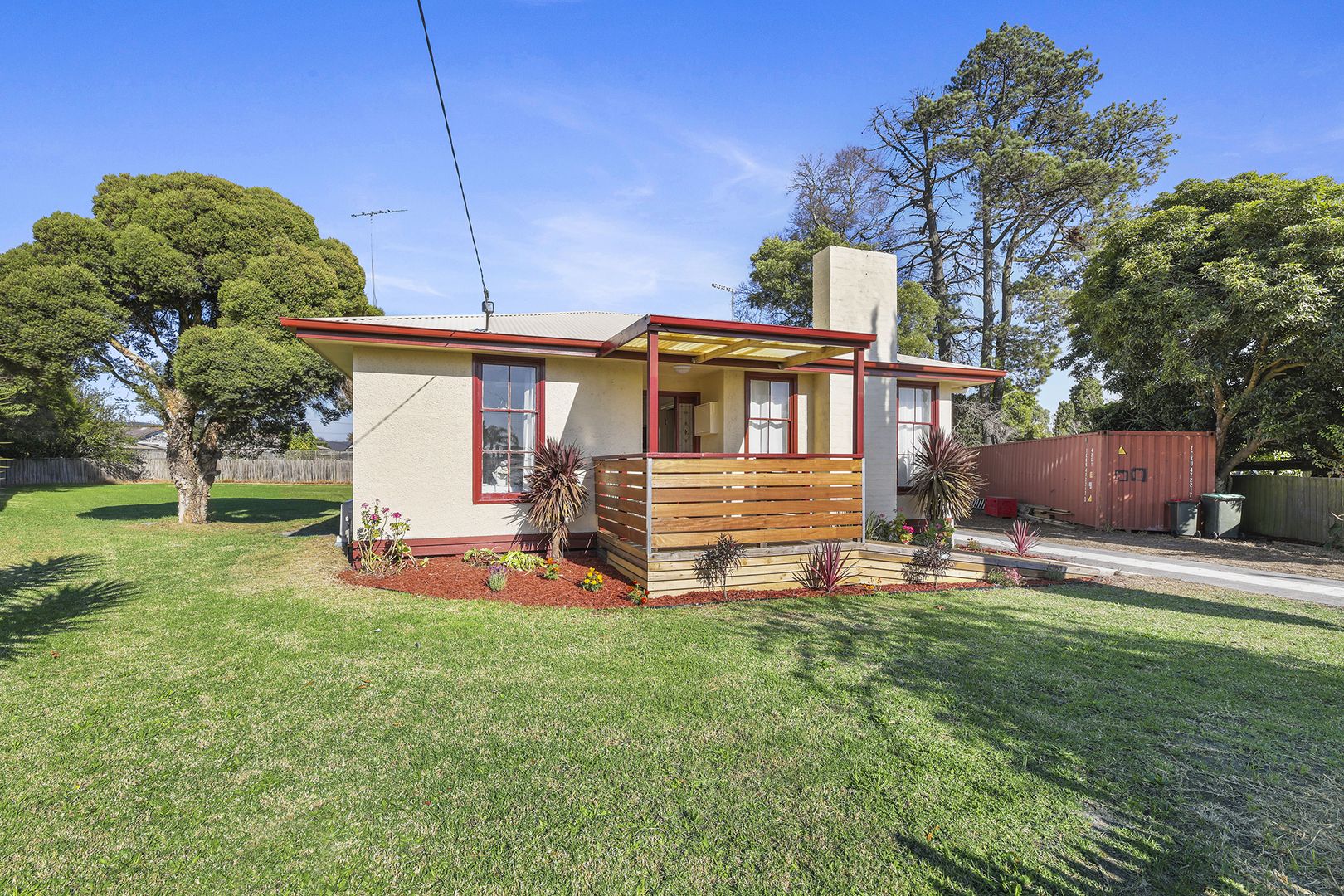 3 Leslie Court, Moe VIC 3825, Image 2