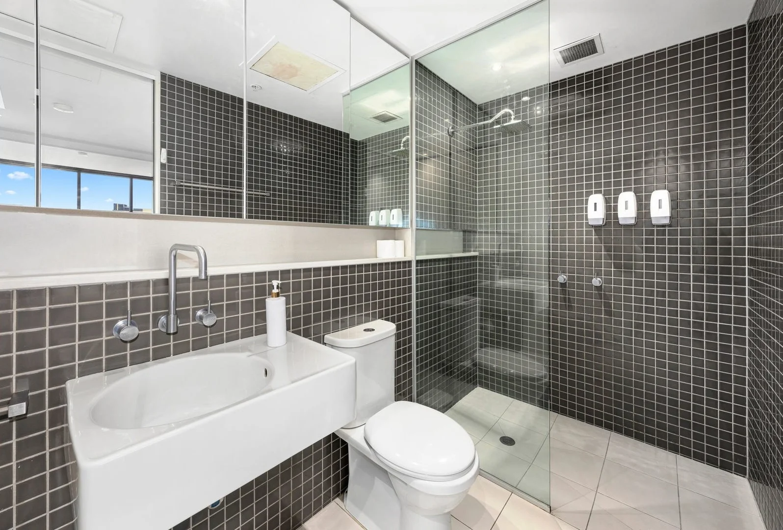 Additional image 8 of 2011/1 Freshwater Place, Southbank VIC 3006