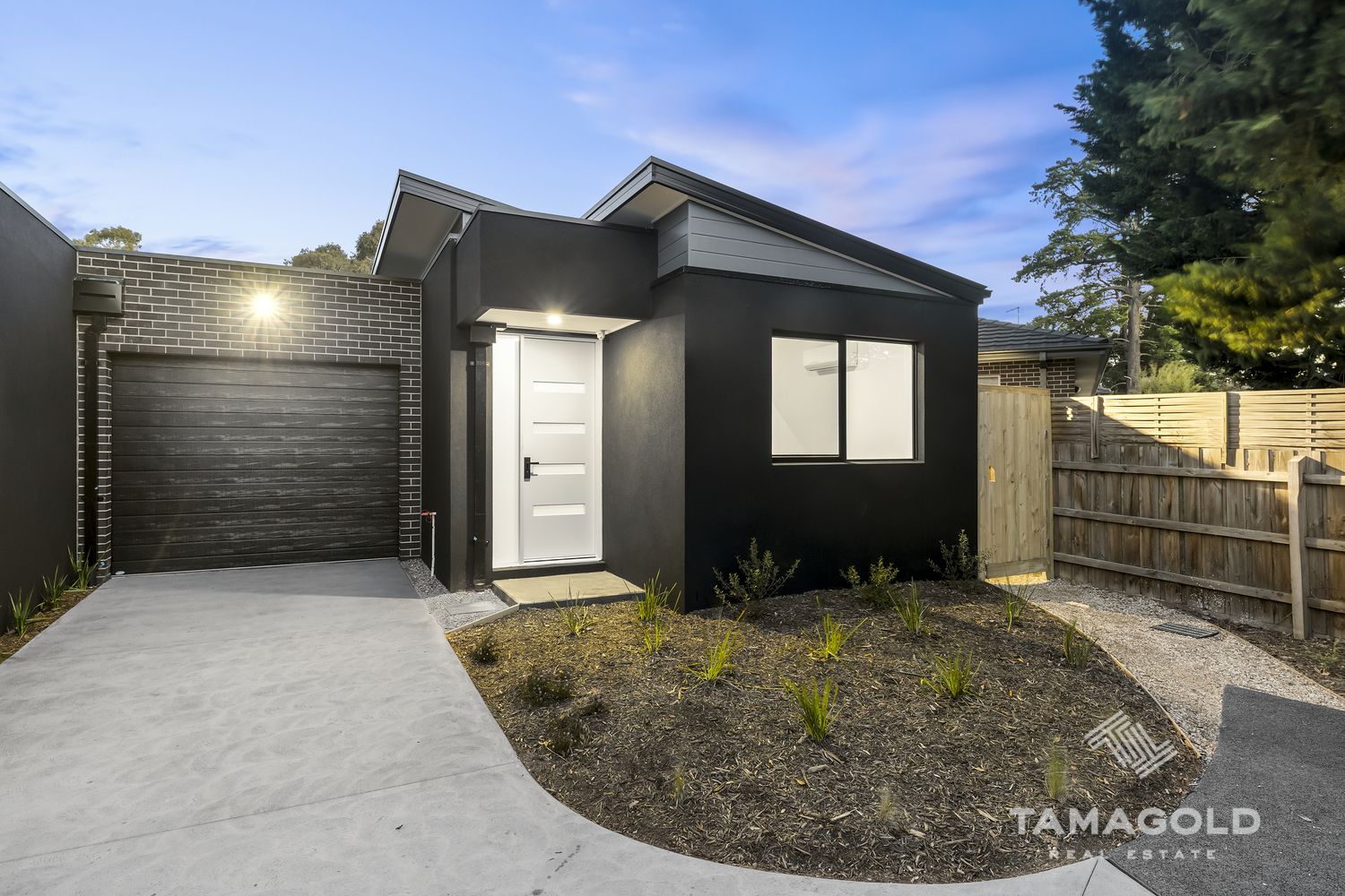 3 bedrooms Townhouse in 6/638 Mt Dandenong Road KILSYTH VIC, 3137