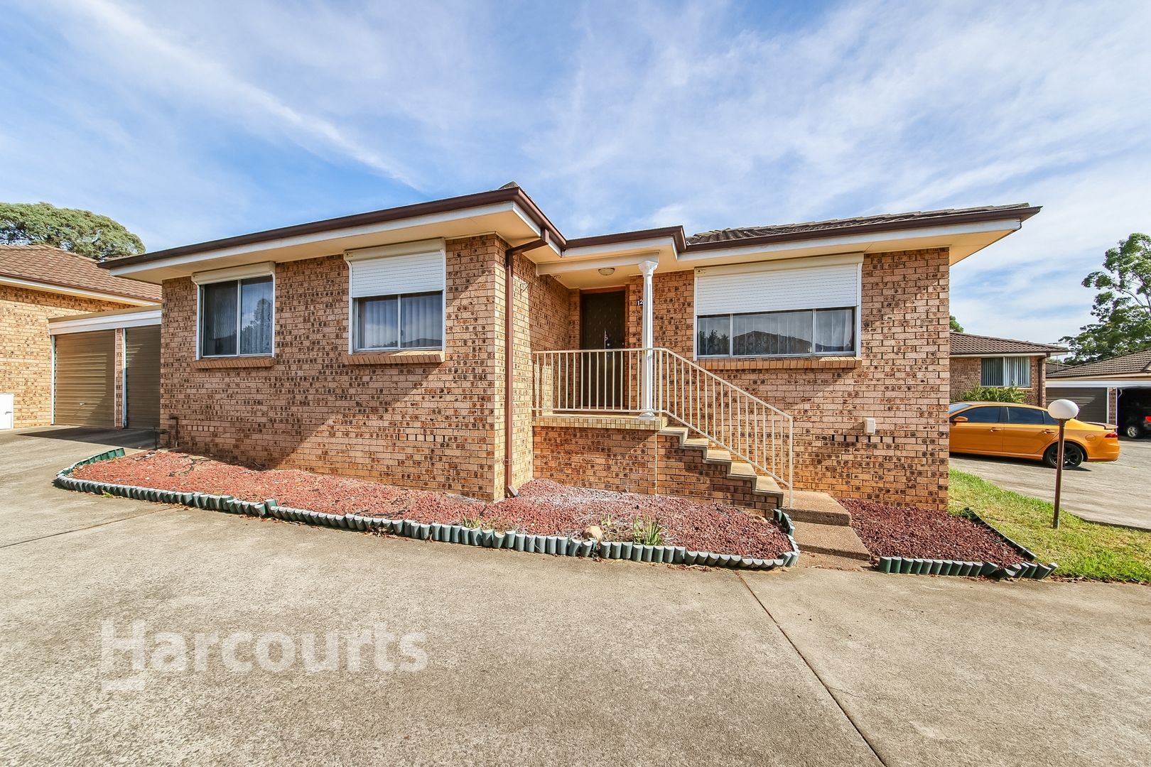 12/8 Bensley Road, Macquarie Fields NSW 2564, Image 1