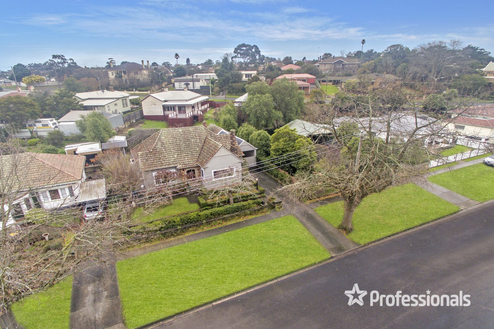 17 Goldsmith Street, Hamilton VIC 3300, Image 2