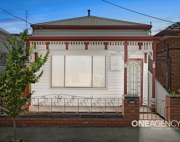 11 Bilston Street, Seddon VIC 3011