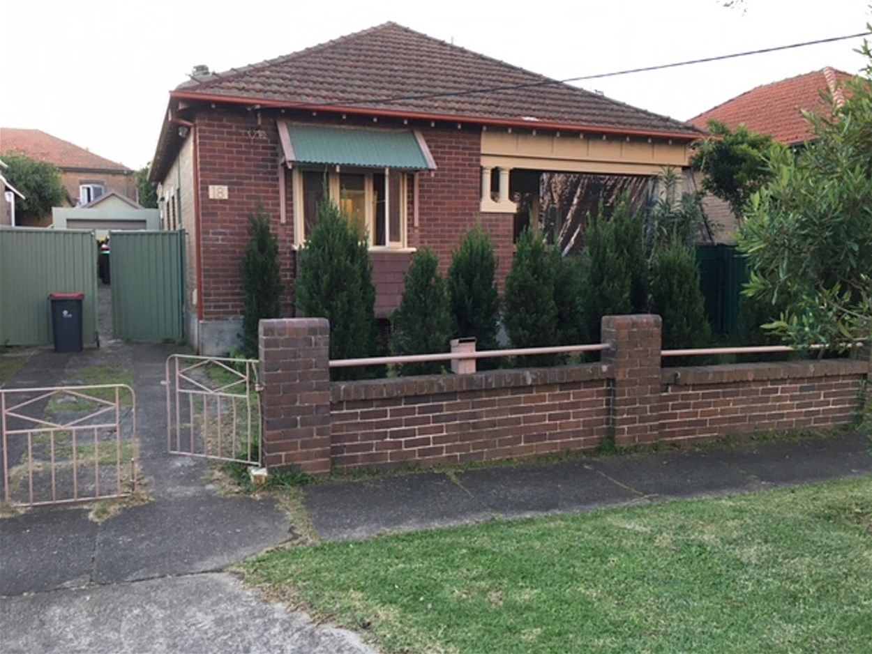 2 bedrooms House in 1/18 Timothy St HURSTVILLE NSW, 2220