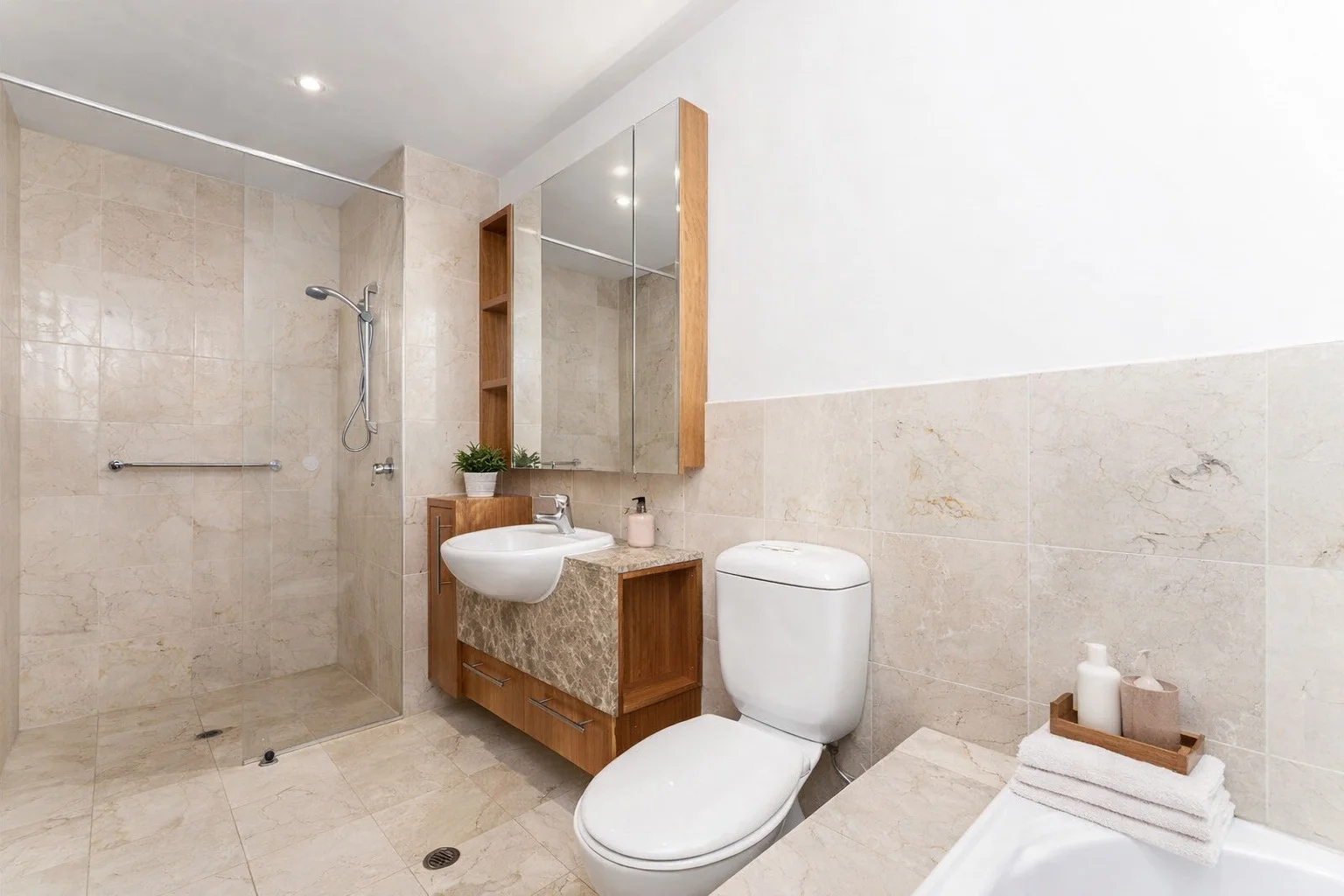 Additional image 4 of 508/1 Powlett Street, East Melbourne VIC 3002