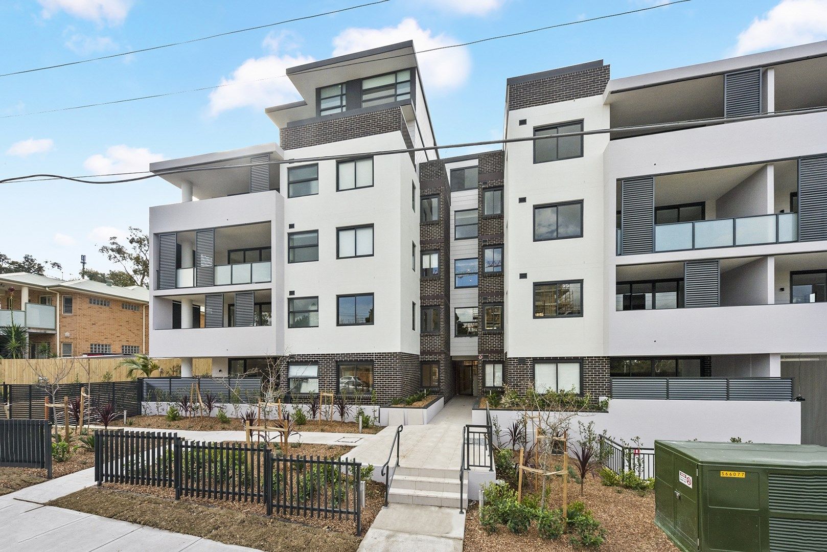 1 bedrooms Apartment / Unit / Flat in 33/1-3 Werombi Road MOUNT COLAH NSW, 2079