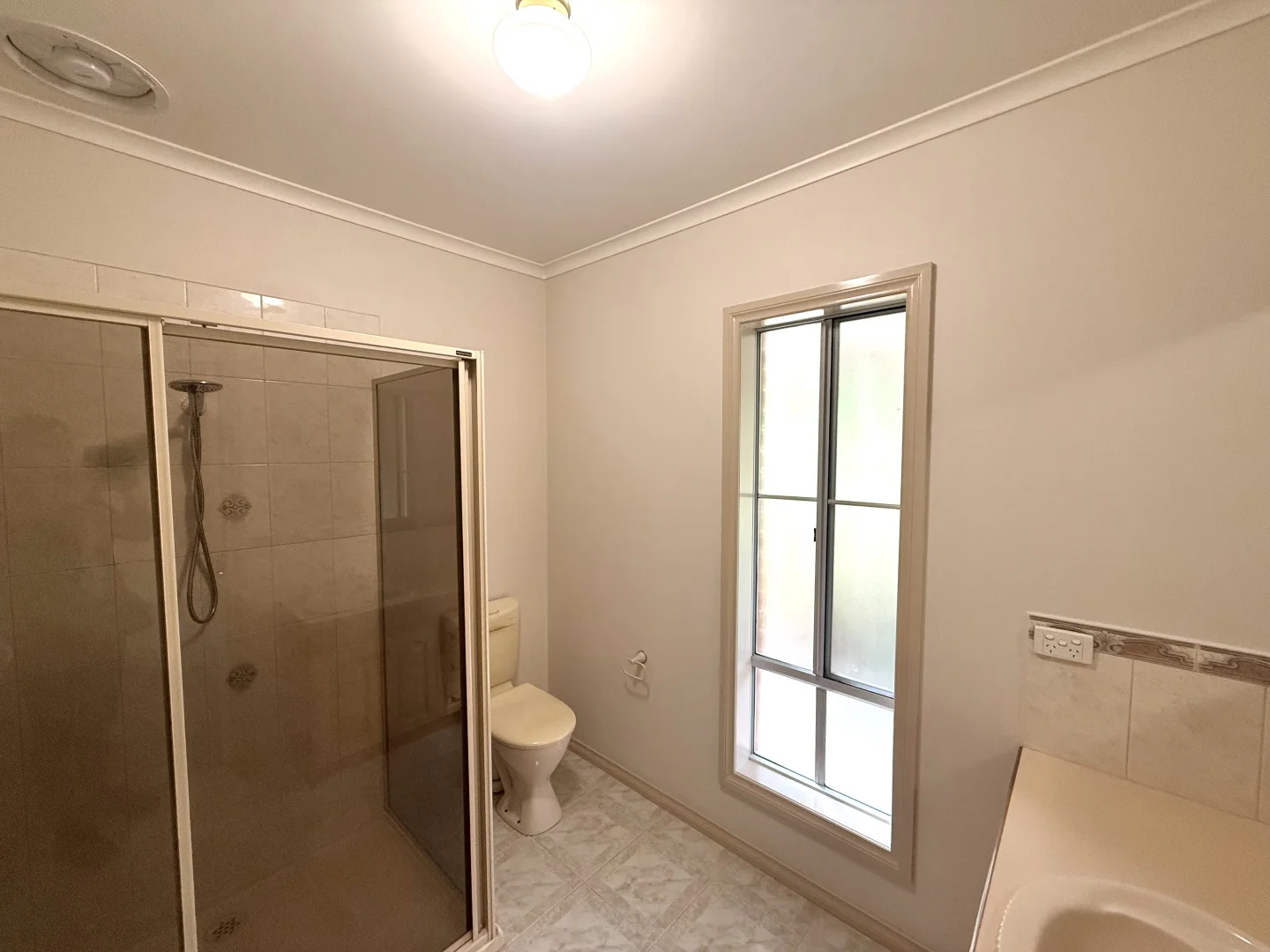 Additional image 6 of 3 Pepperell Drive, Drouin VIC 3818