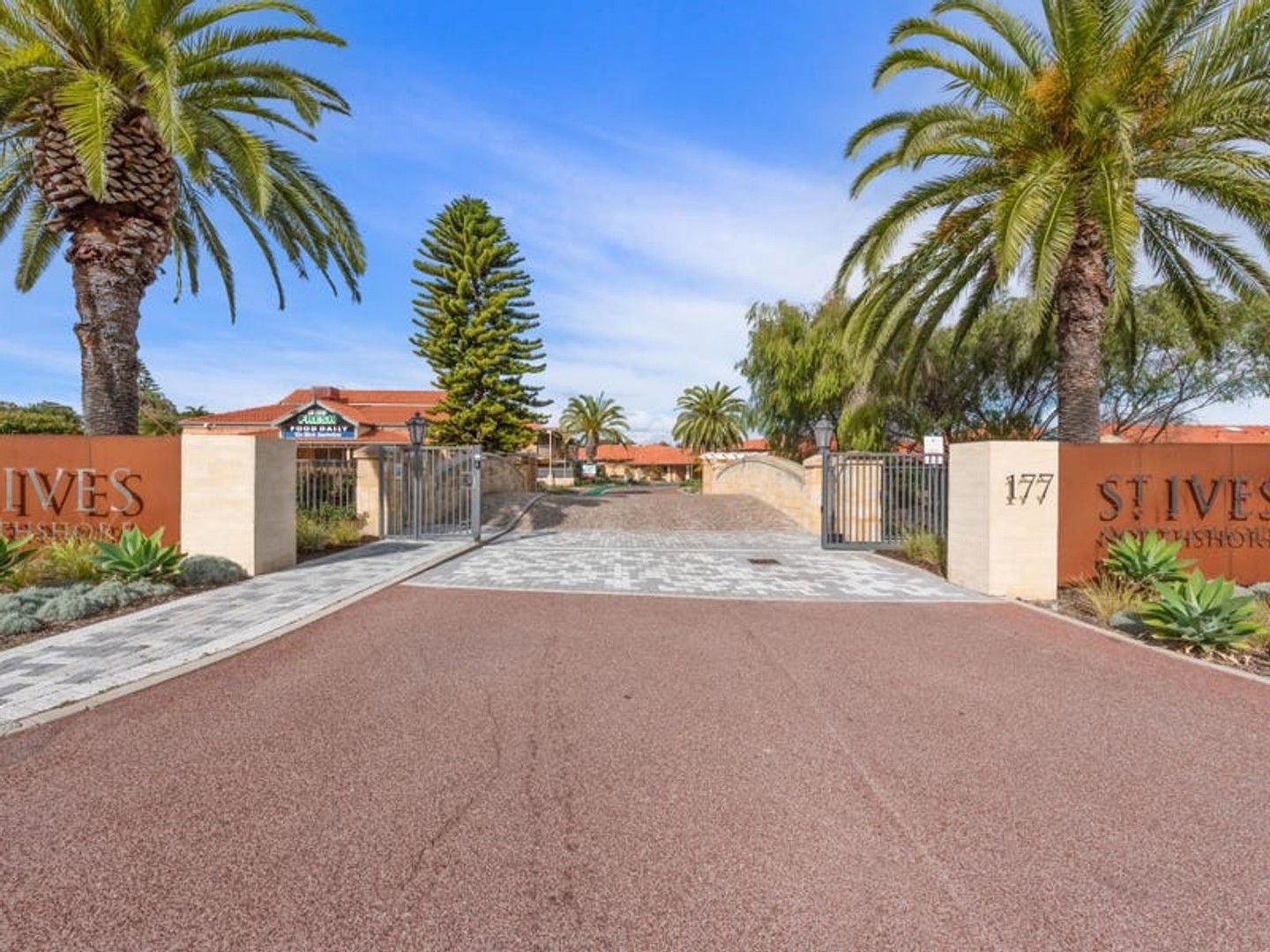 2 bedrooms Apartment / Unit / Flat in 204/177 Dampier Avenue KALLAROO WA, 6025