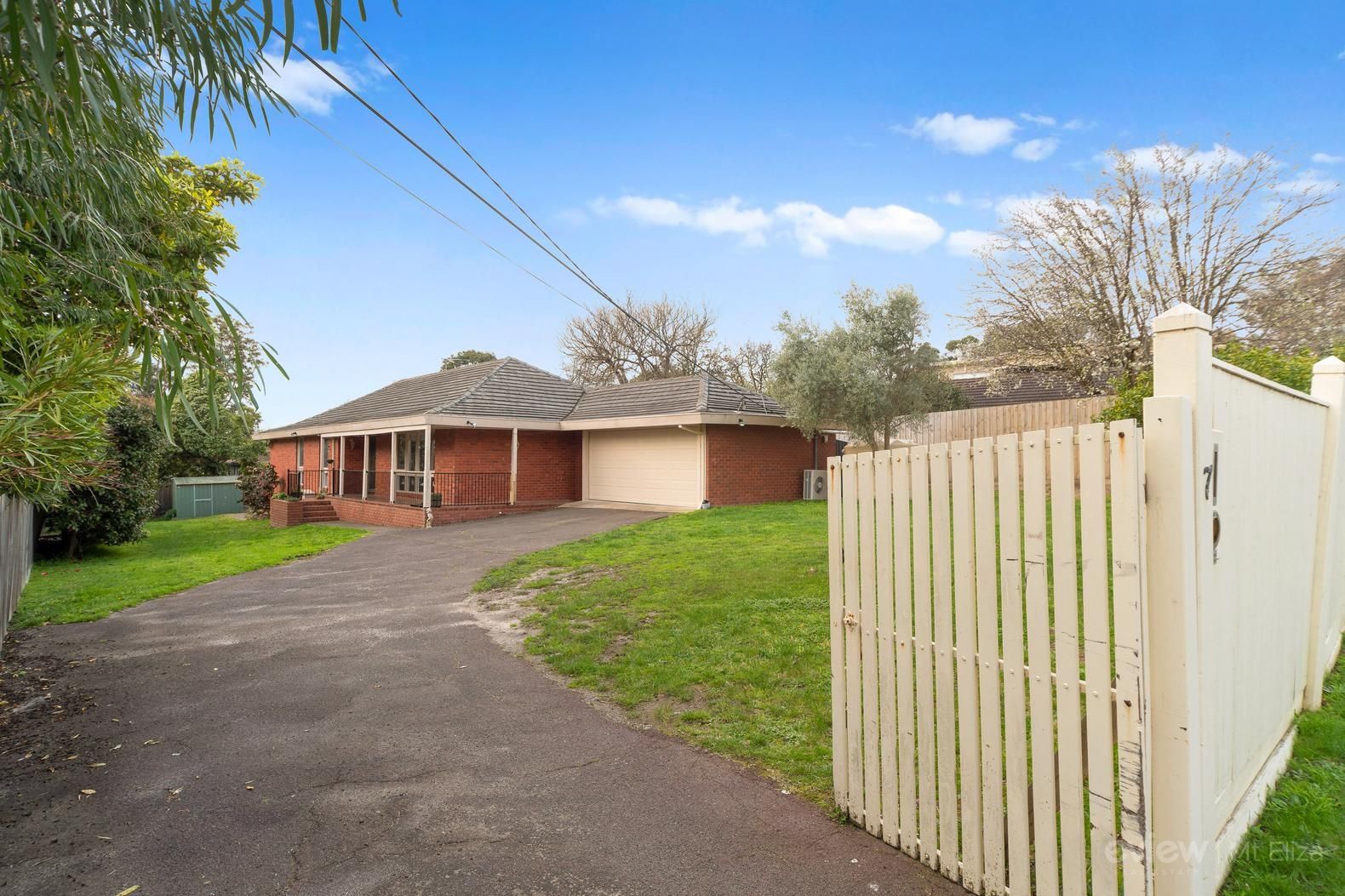 4 bedrooms House in 7 Dolphin Street MOUNT ELIZA VIC, 3930