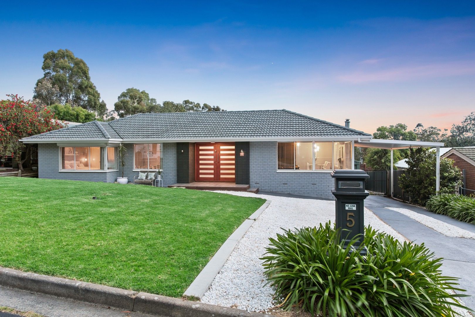 5 Seppings Court, Flagstaff Hill SA 5159, Image 0