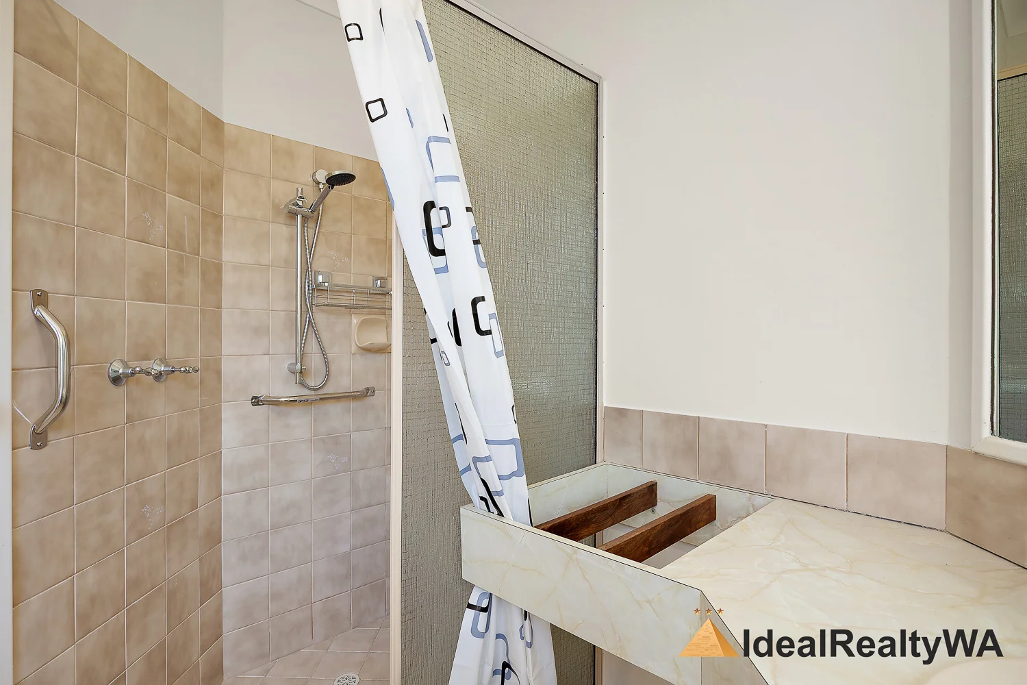 Additional image 24 of 8 Stuart Place, Rockingham WA 6168