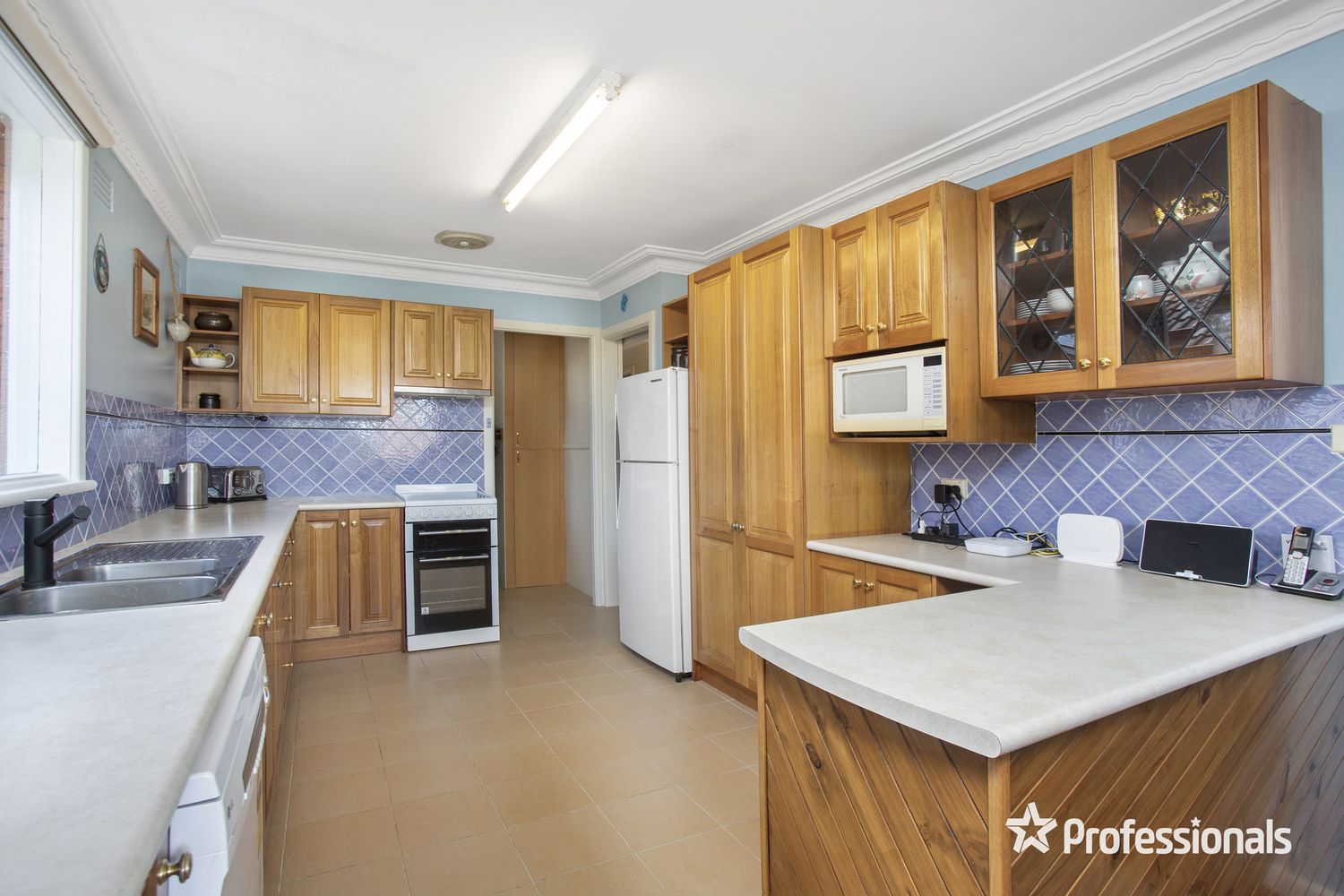 16 Curzon Road, Padstow Heights NSW 2211, Image 2
