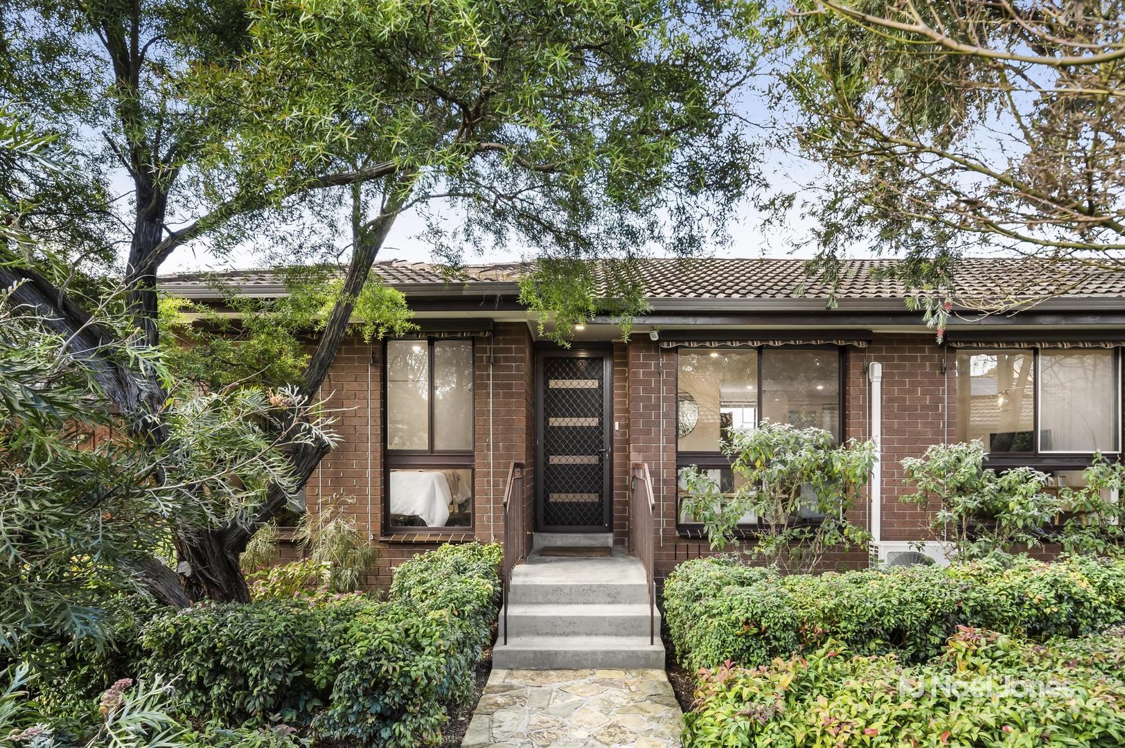 8/20 Asquith Street, Box Hill South Property History & Address