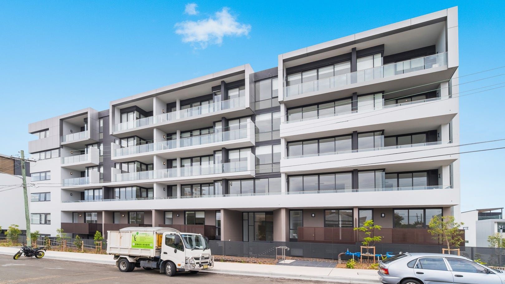2 bedrooms Apartment / Unit / Flat in 306/16 Hilly Street MORTLAKE NSW, 2137
