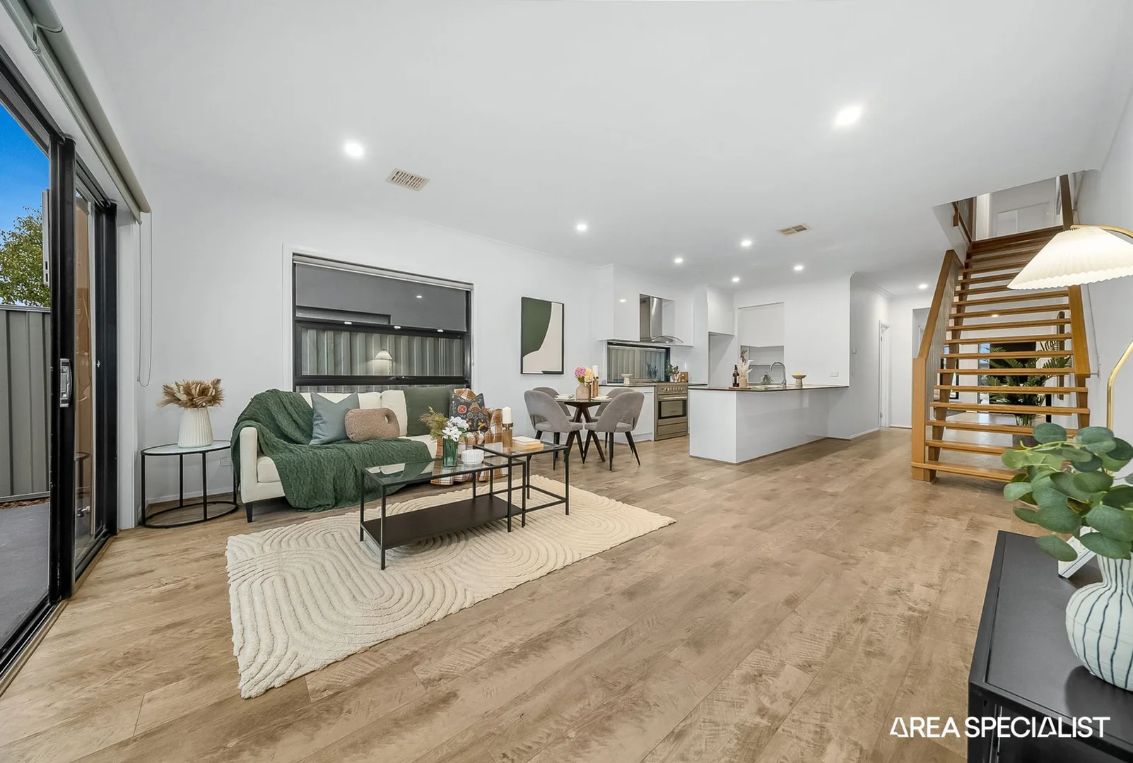 Additional image 7 of 27 Elmslie Drive, Cranbourne East VIC 3977