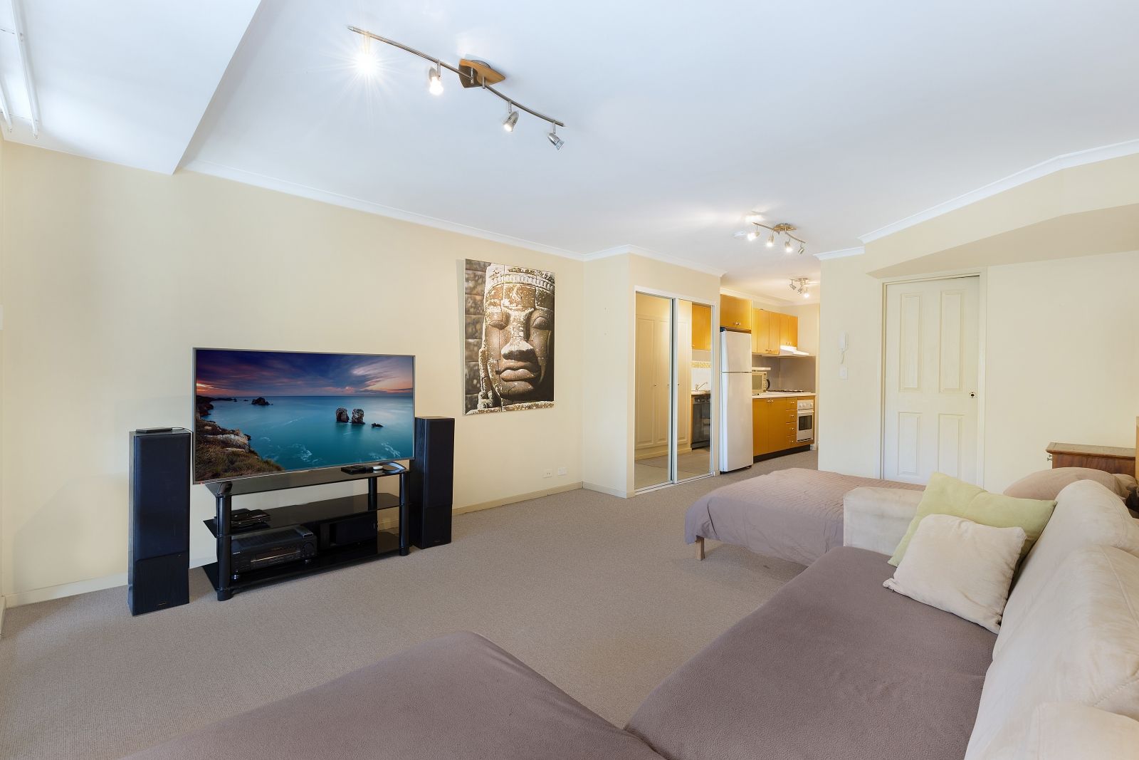 Studio in 32/155 Missenden Road, NEWTOWN NSW, 2042