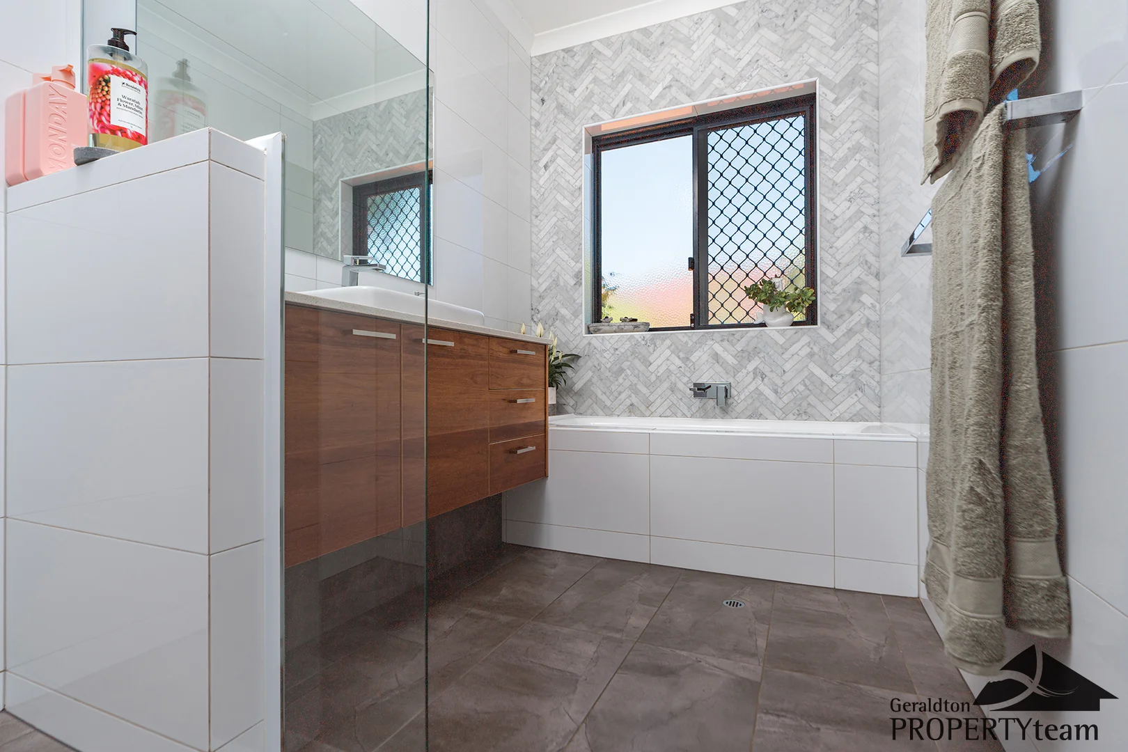 Additional image 17 of 25 Waterfront Circle, Drummond Cove WA 6532