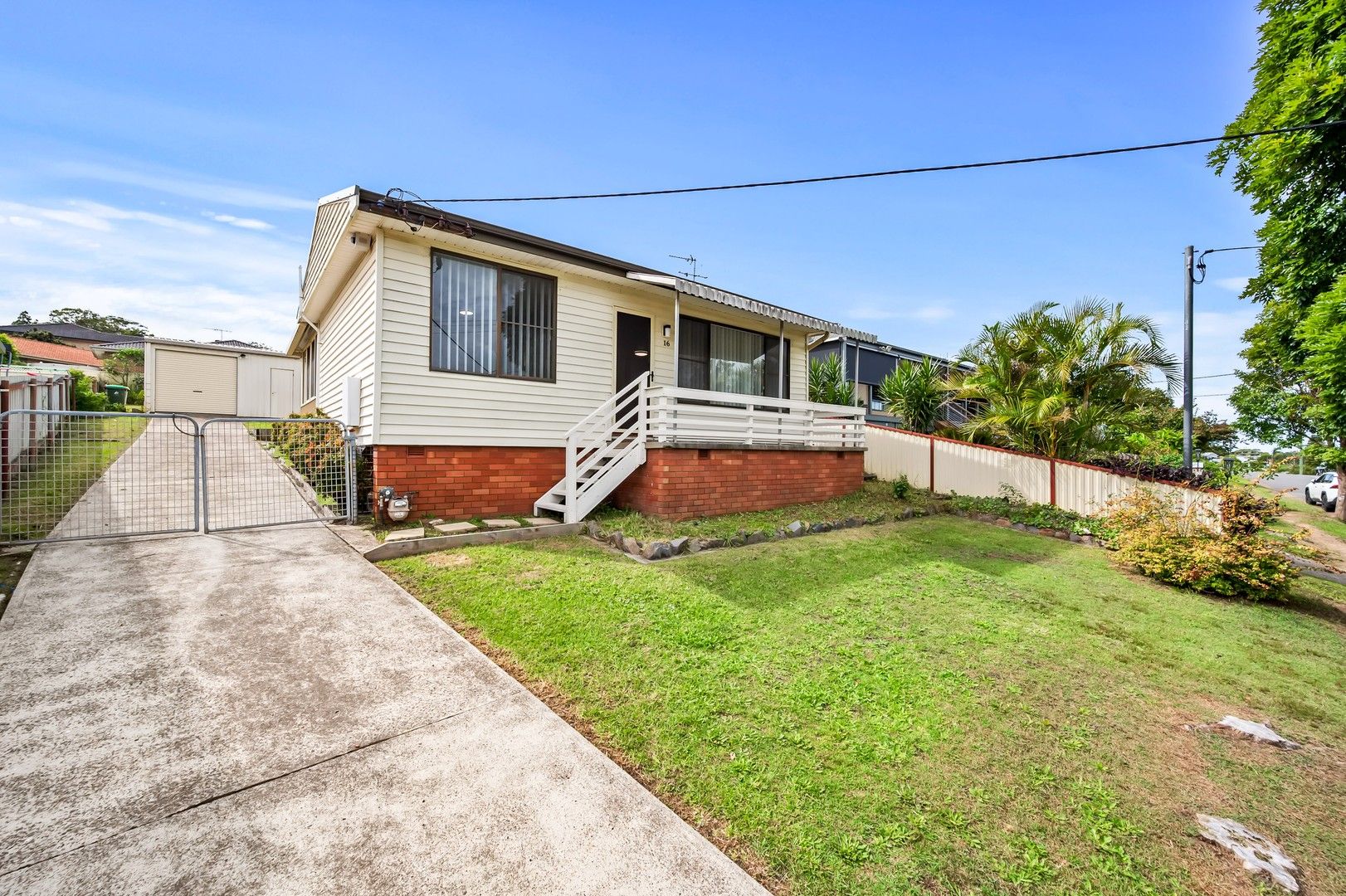 16 Tennent Road, Mount Hutton NSW 2290, Image 0