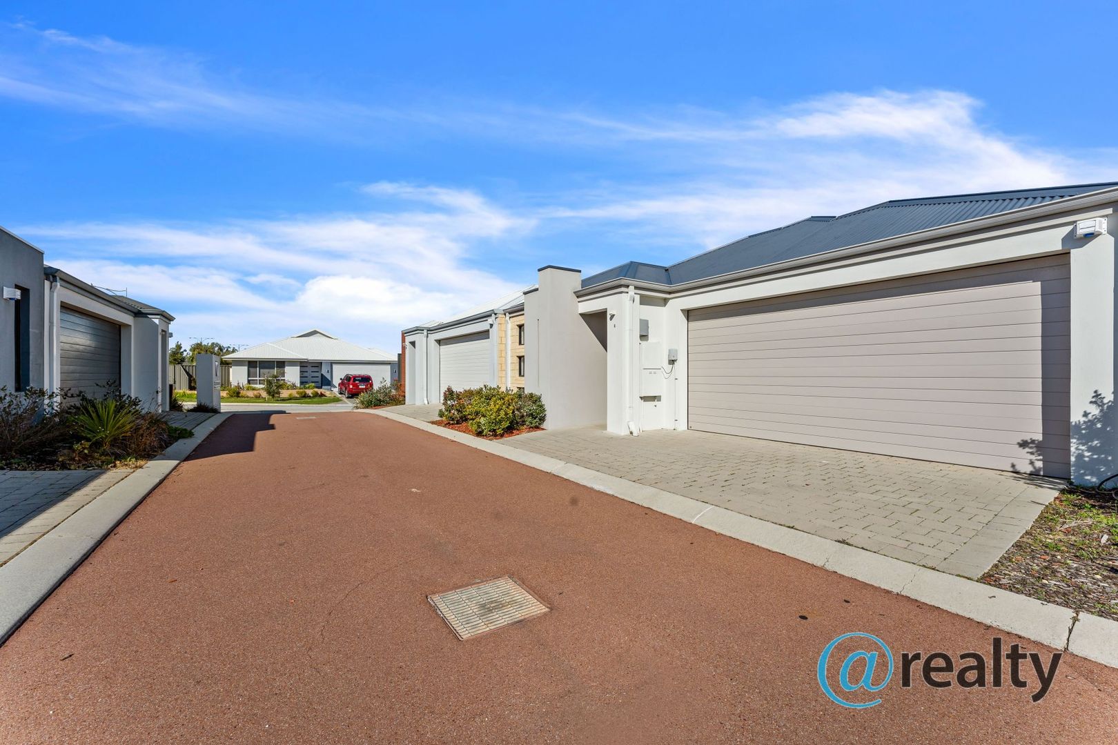 2/14 Wallangarra Road, Carramar WA 6031, Image 1