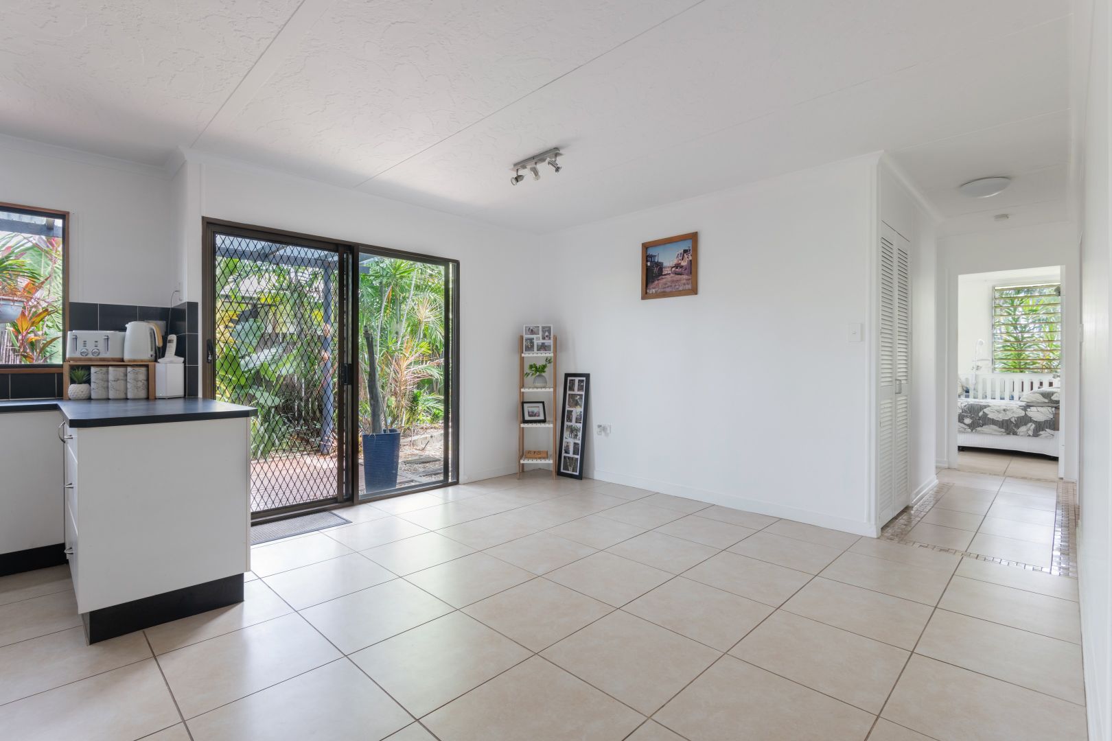 5 Jacaranda Cl, Cooya Beach QLD 4873, Image 2