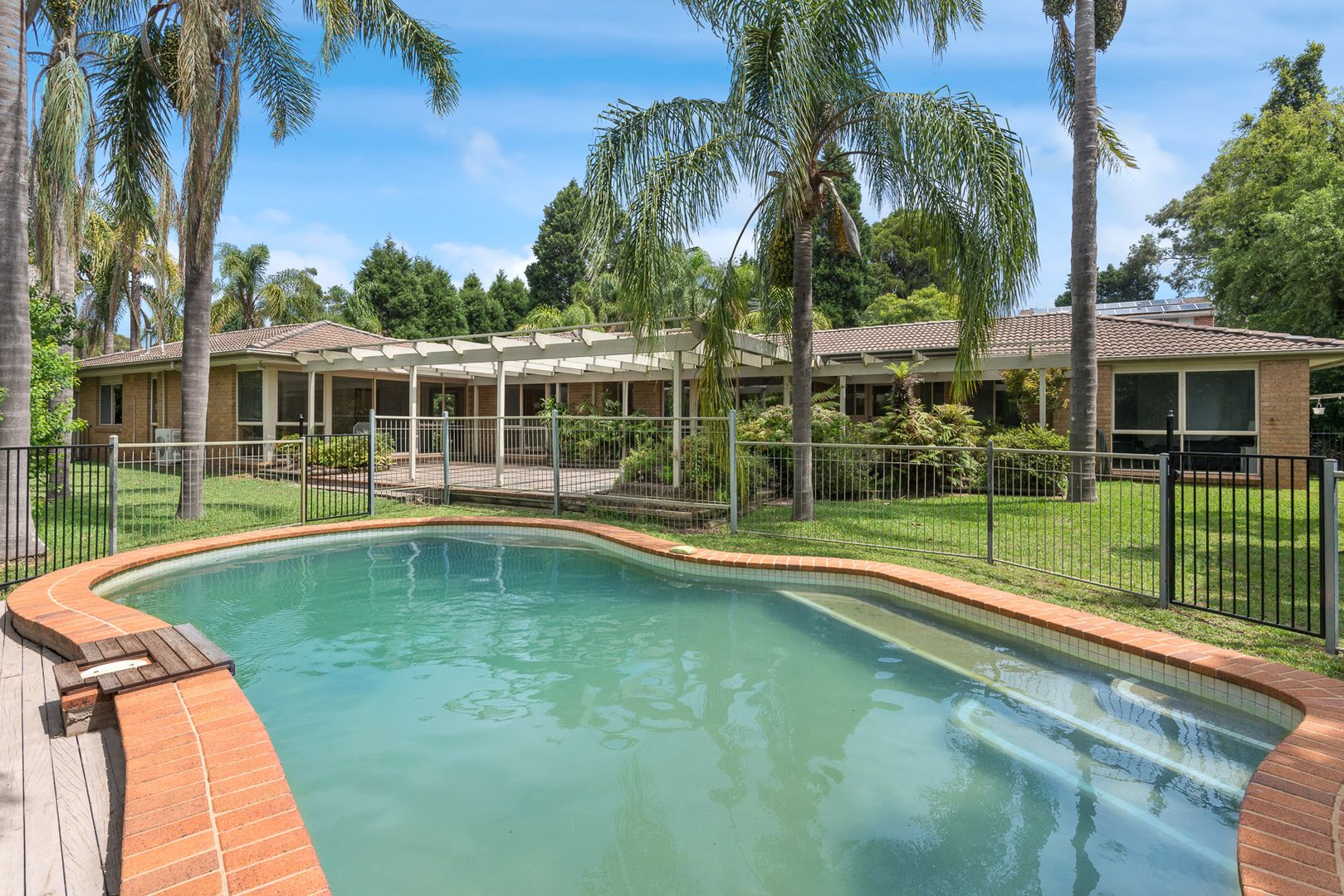 11 Kirkpatrick Street, North Turramurra Property History & Address Research Domain