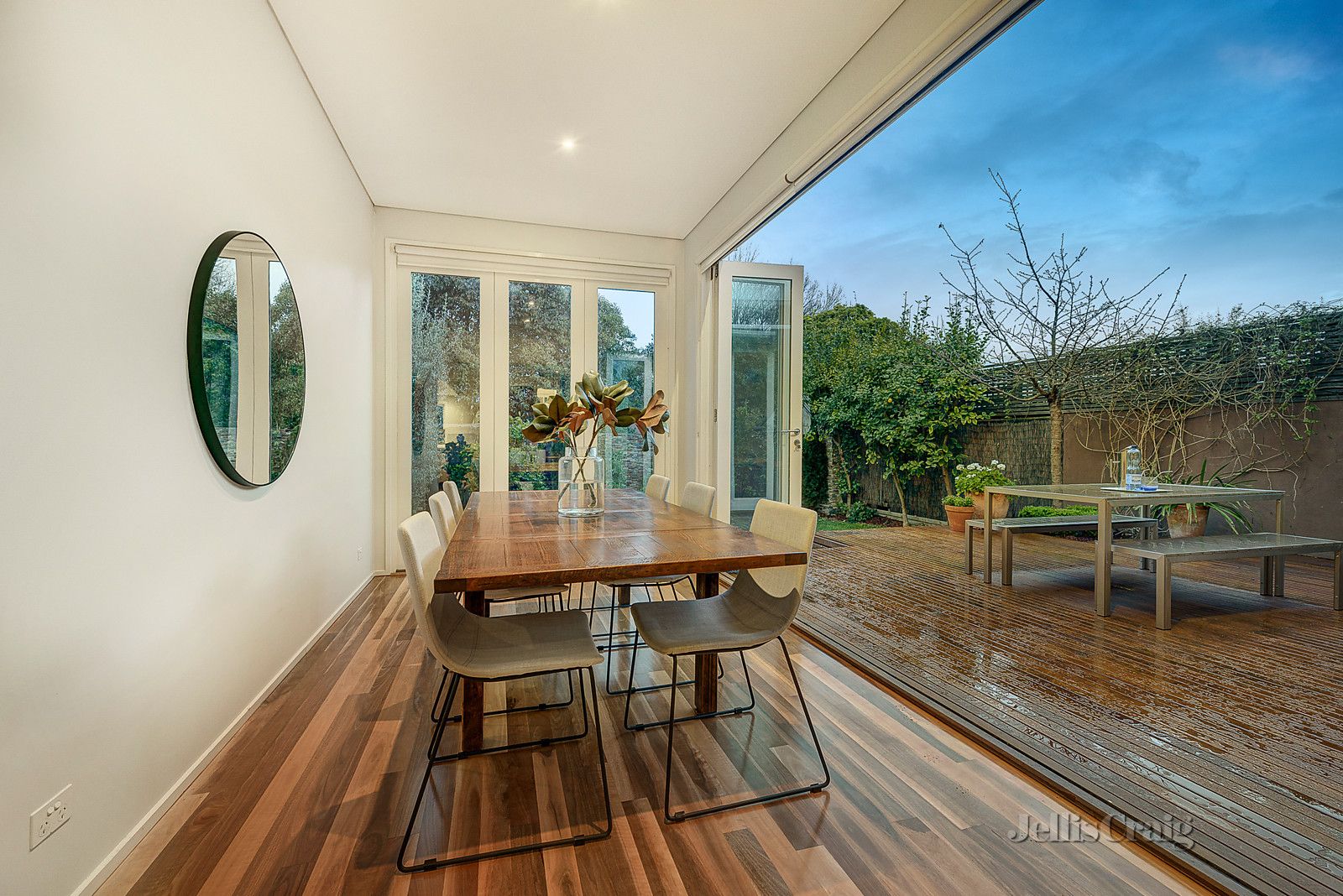 54 Croydon Road, Surrey Hills VIC 3127, Image 2