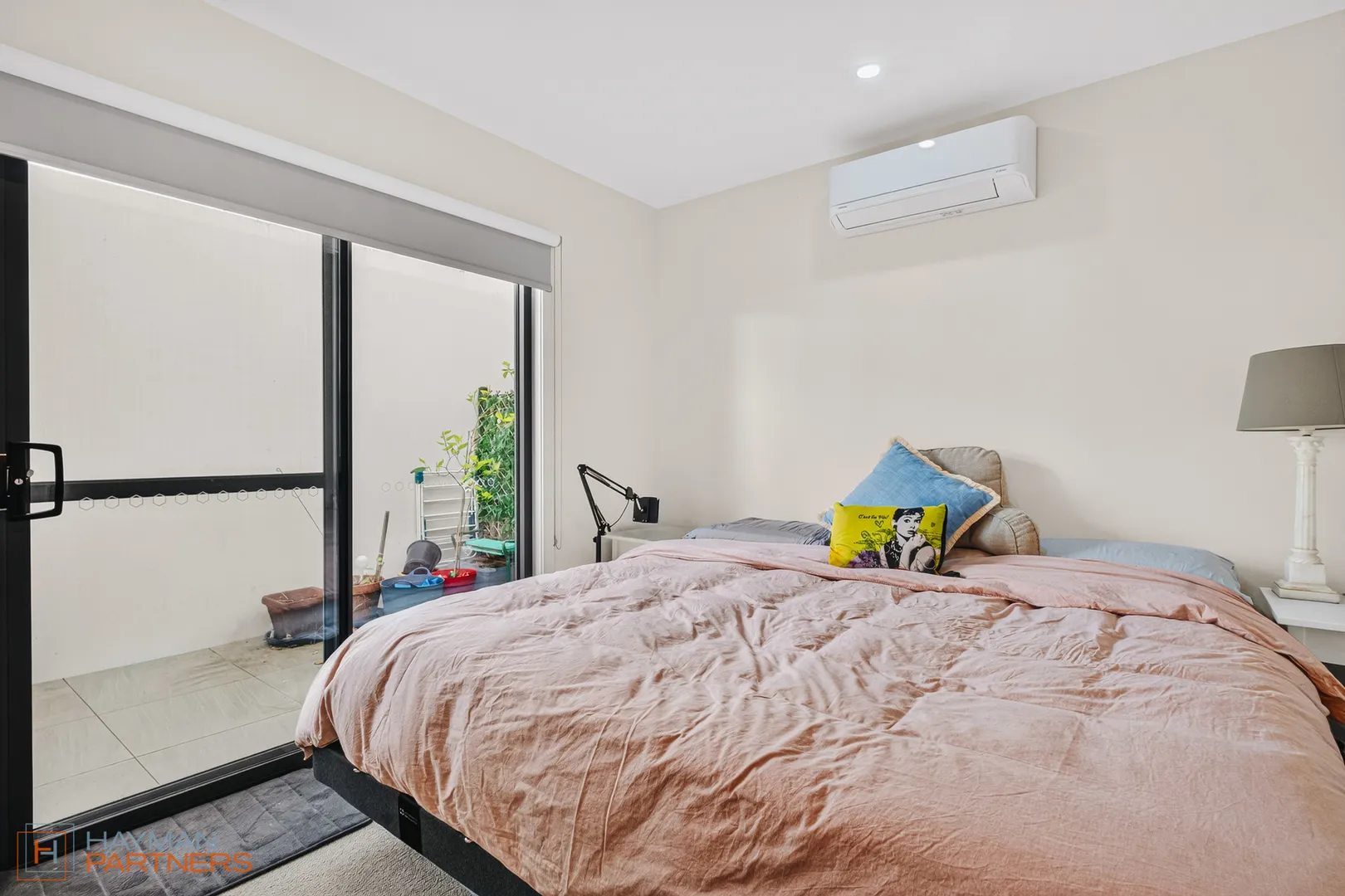 Stylish Ground Floor Living in Denman Prospect - More