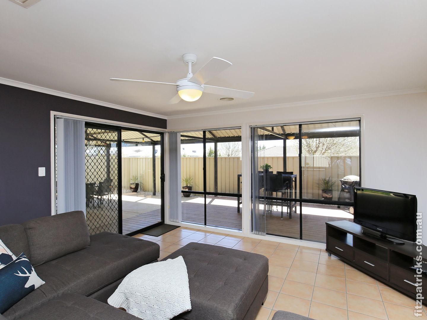 63 Yentoo Drive, Glenfield Park NSW 2650, Image 2