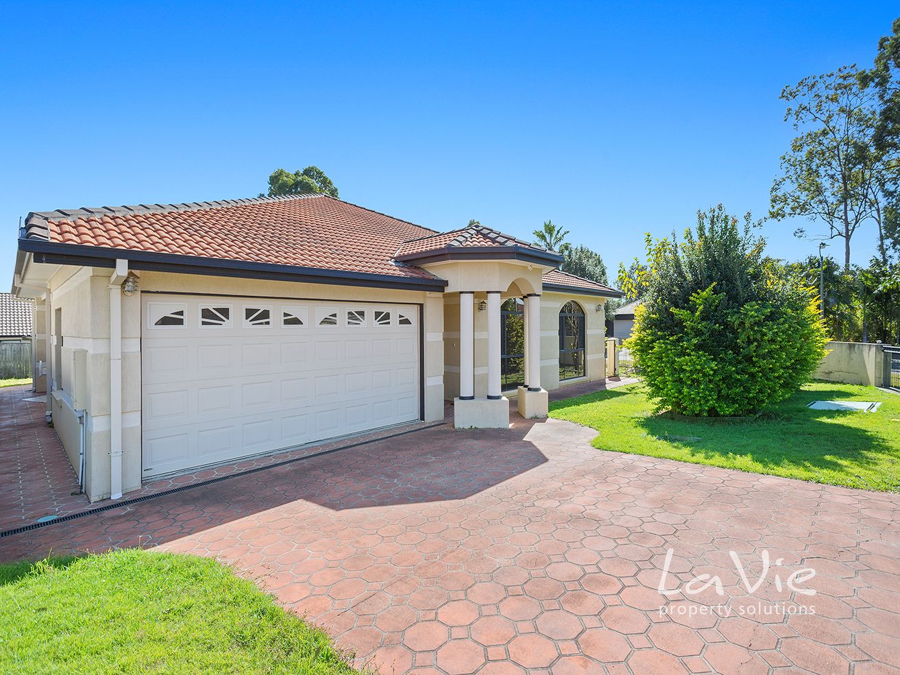 7 St Andrews Avenue, Forest Lake QLD 4078, Image 0