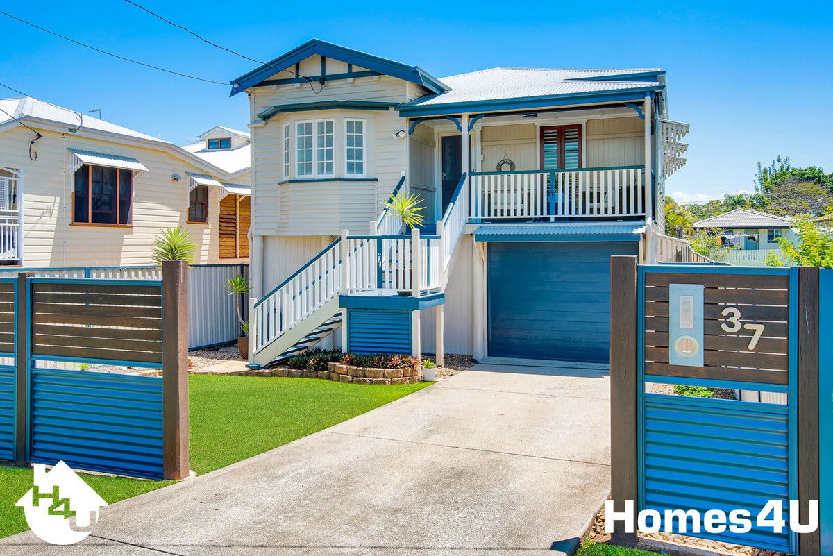 37 Victoria Avenue, Woody Point QLD 4019, Image 1