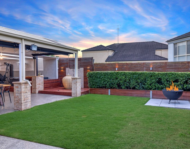 76 Beaumont Drive, Beaumont Hills NSW 2155