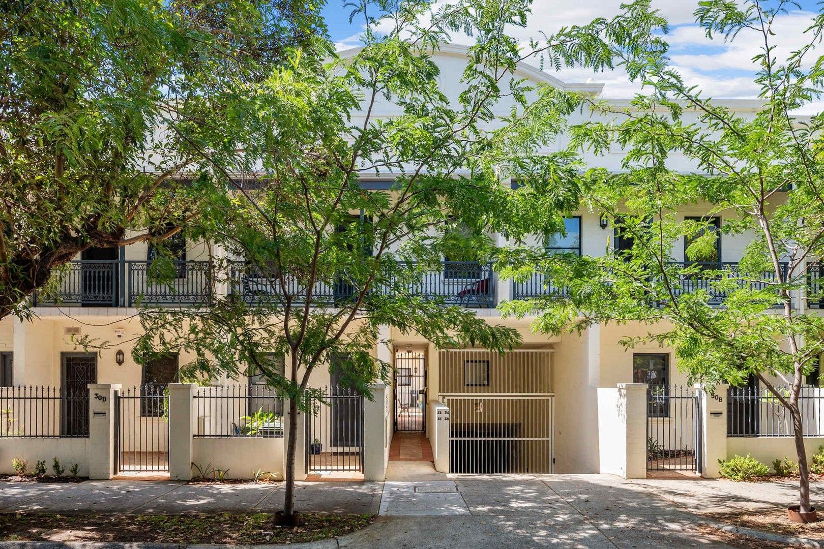 3 bedrooms Townhouse in 38 York Street SUBIACO WA, 6008