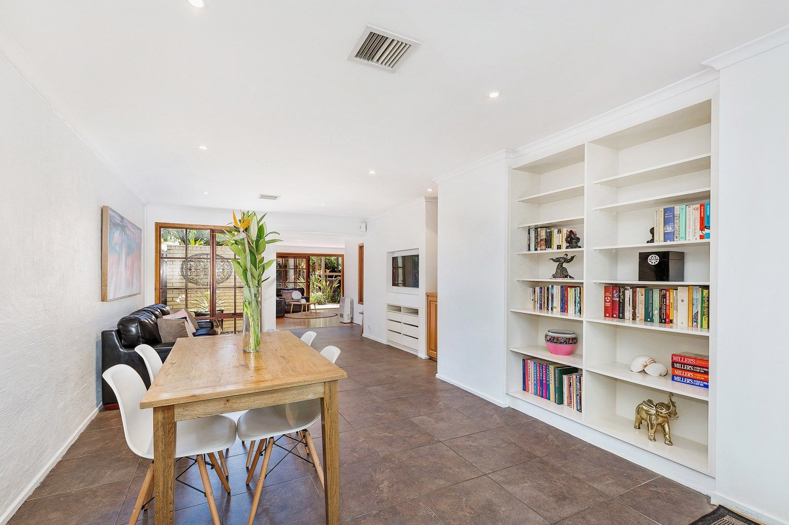 124 Cecil Street, Williamstown VIC 3016, Image 2