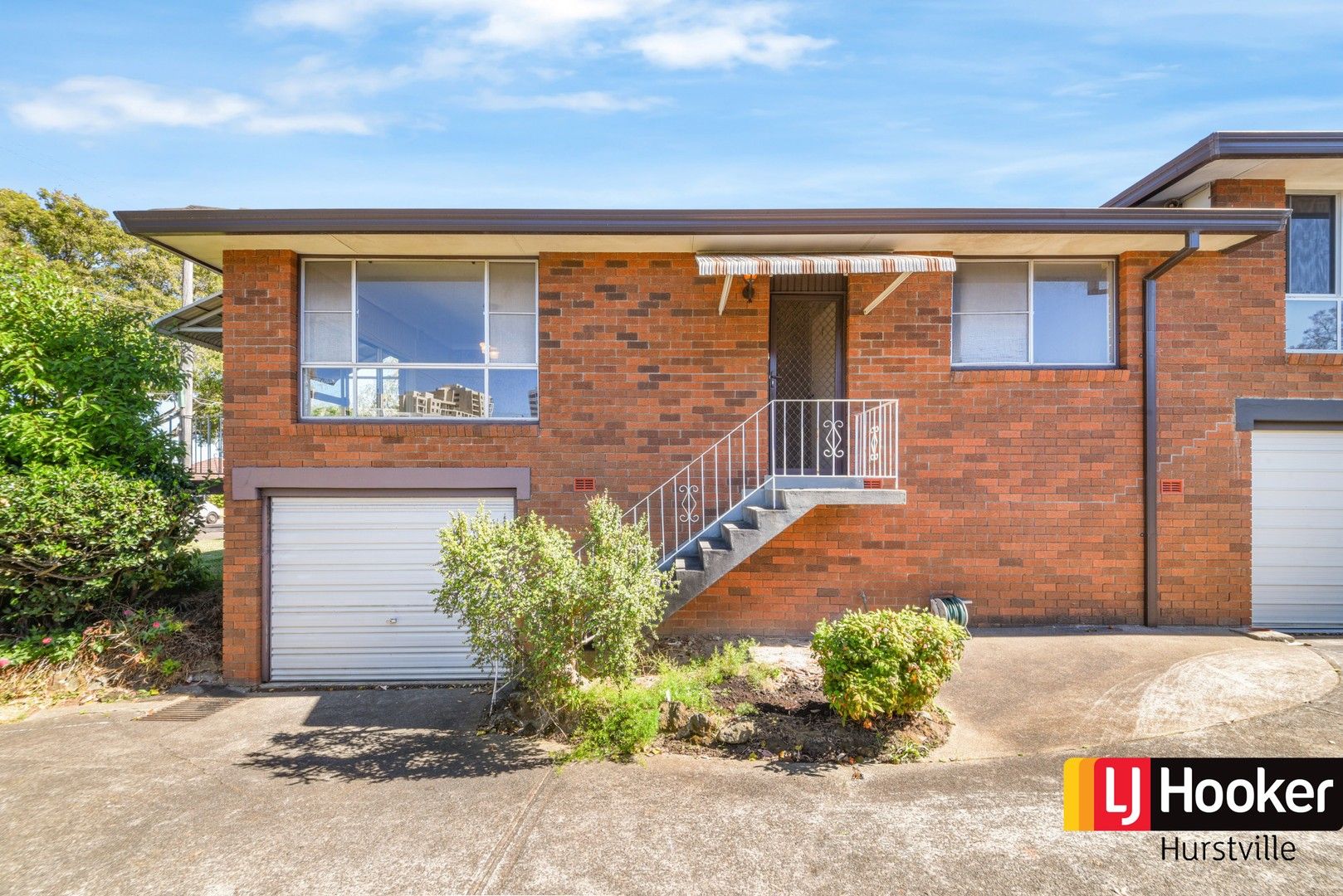 2 bedrooms Villa in 1/30 Bassett Street HURSTVILLE NSW, 2220