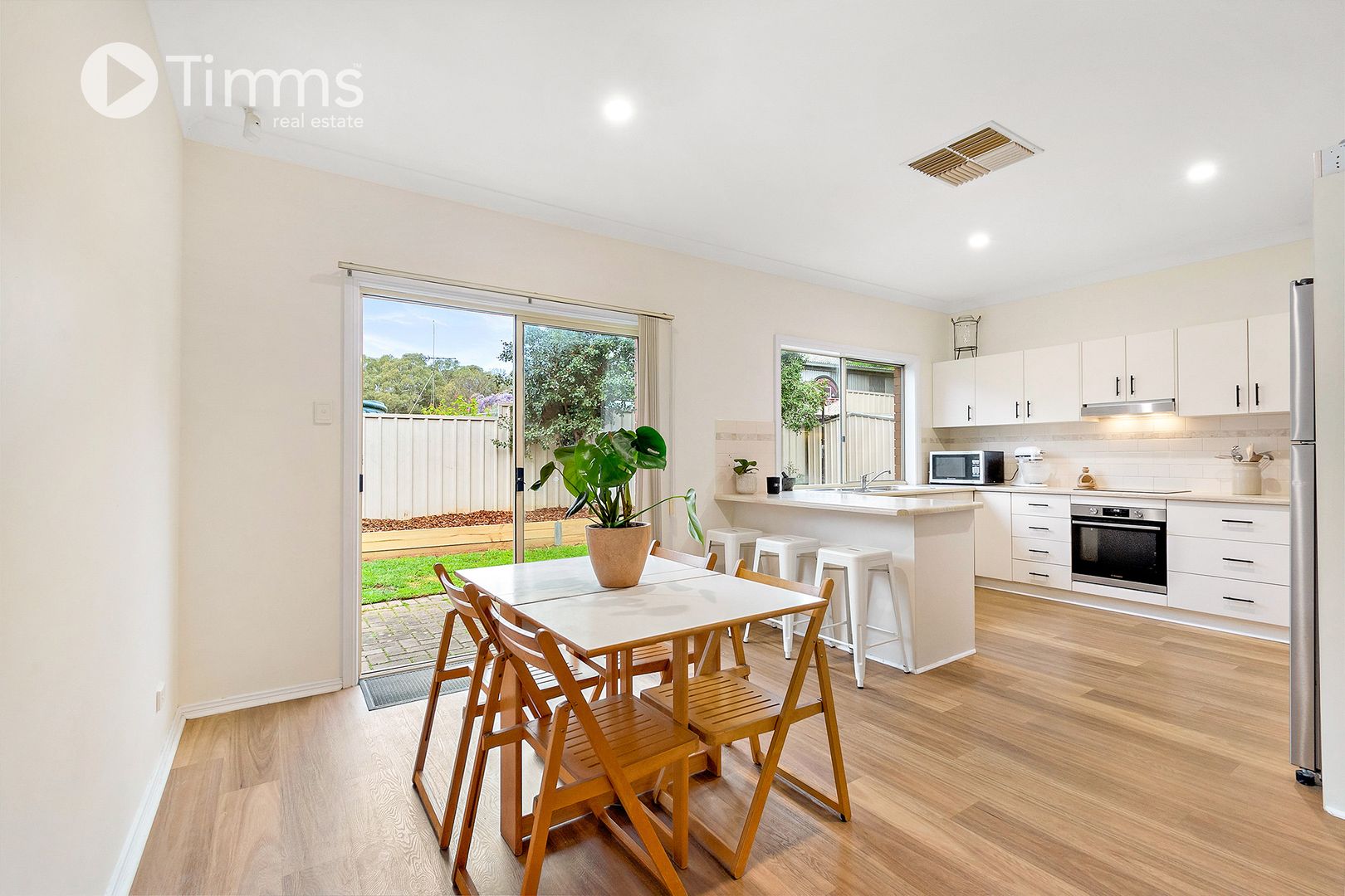 36A Chapman Avenue, McLaren Vale SA 5171, Image 2