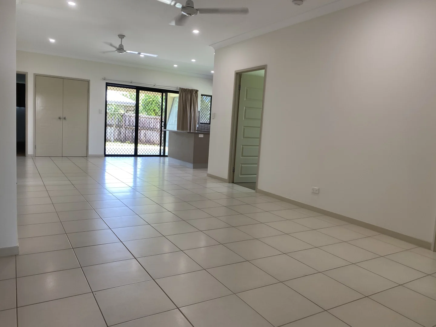 Additional image 4 of 7 Botany Avenue, Redlynch QLD 4870