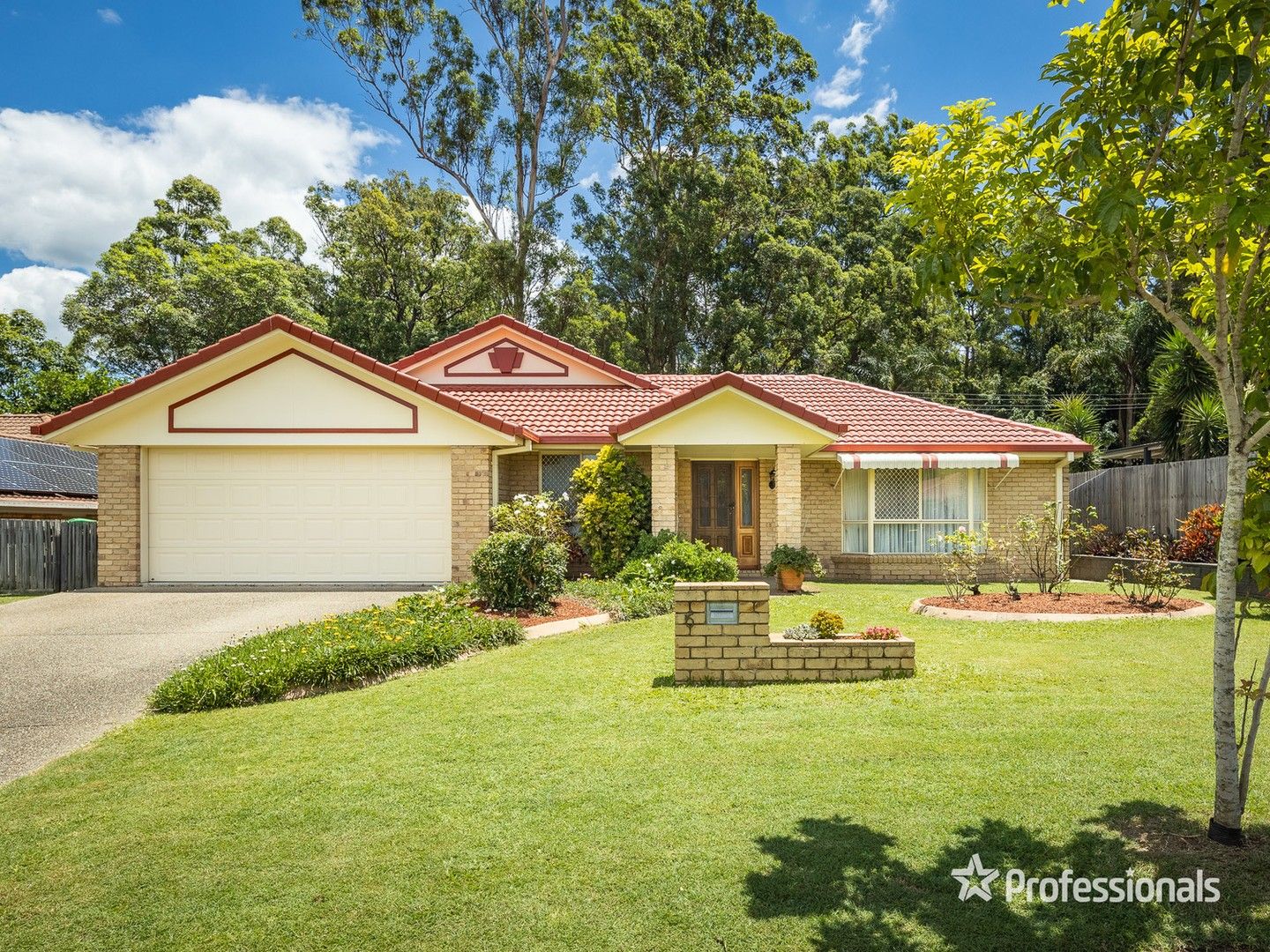 6 Carolyn Place, Ferny Grove QLD 4055, Image 0