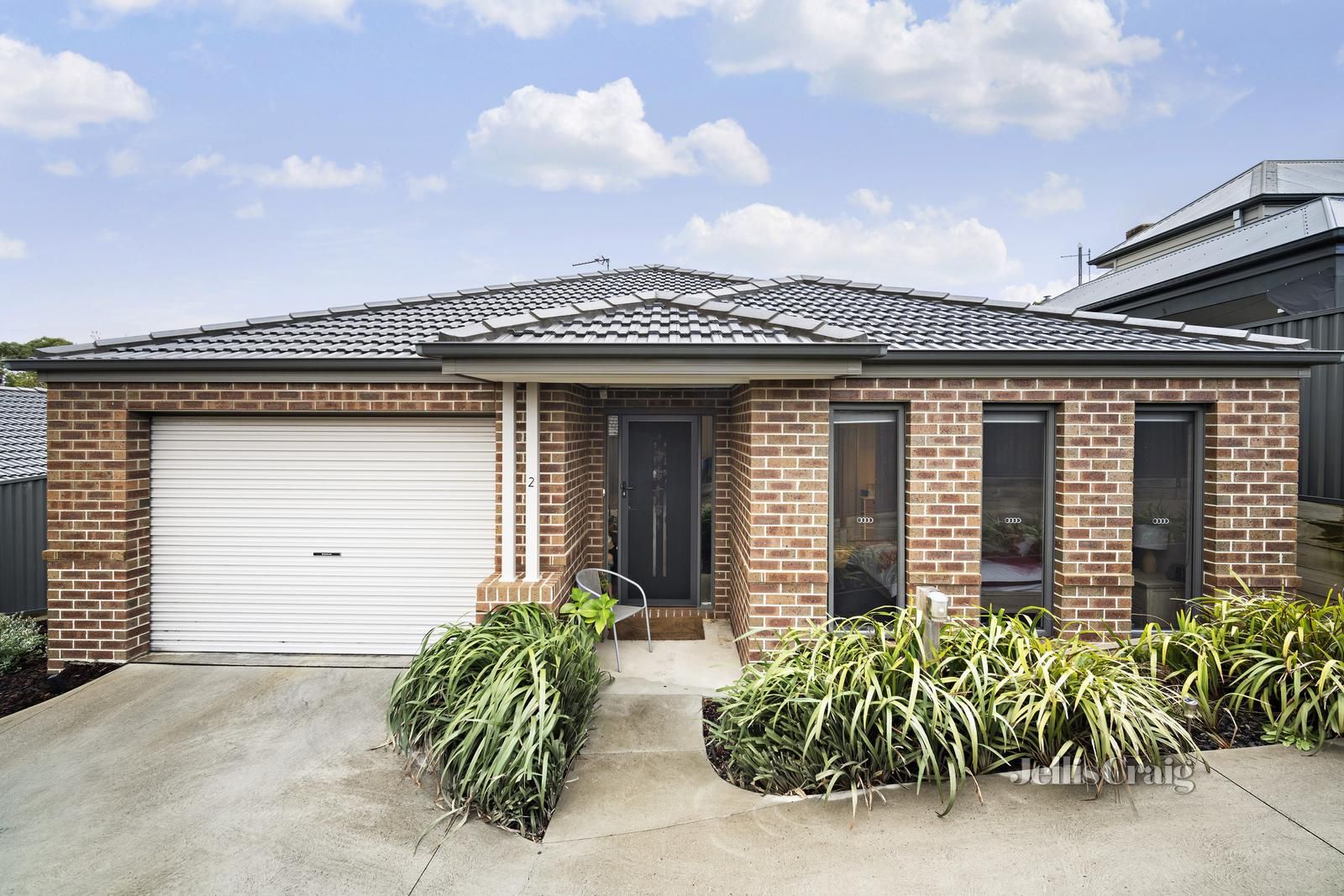 2/413 Peel Street North, Black Hill VIC 3350, Image 0