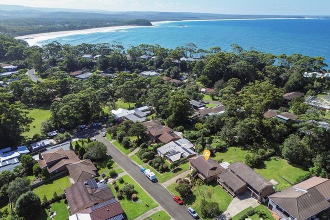 Picture of 3 Bond Place, MOLLYMOOK BEACH NSW 2539